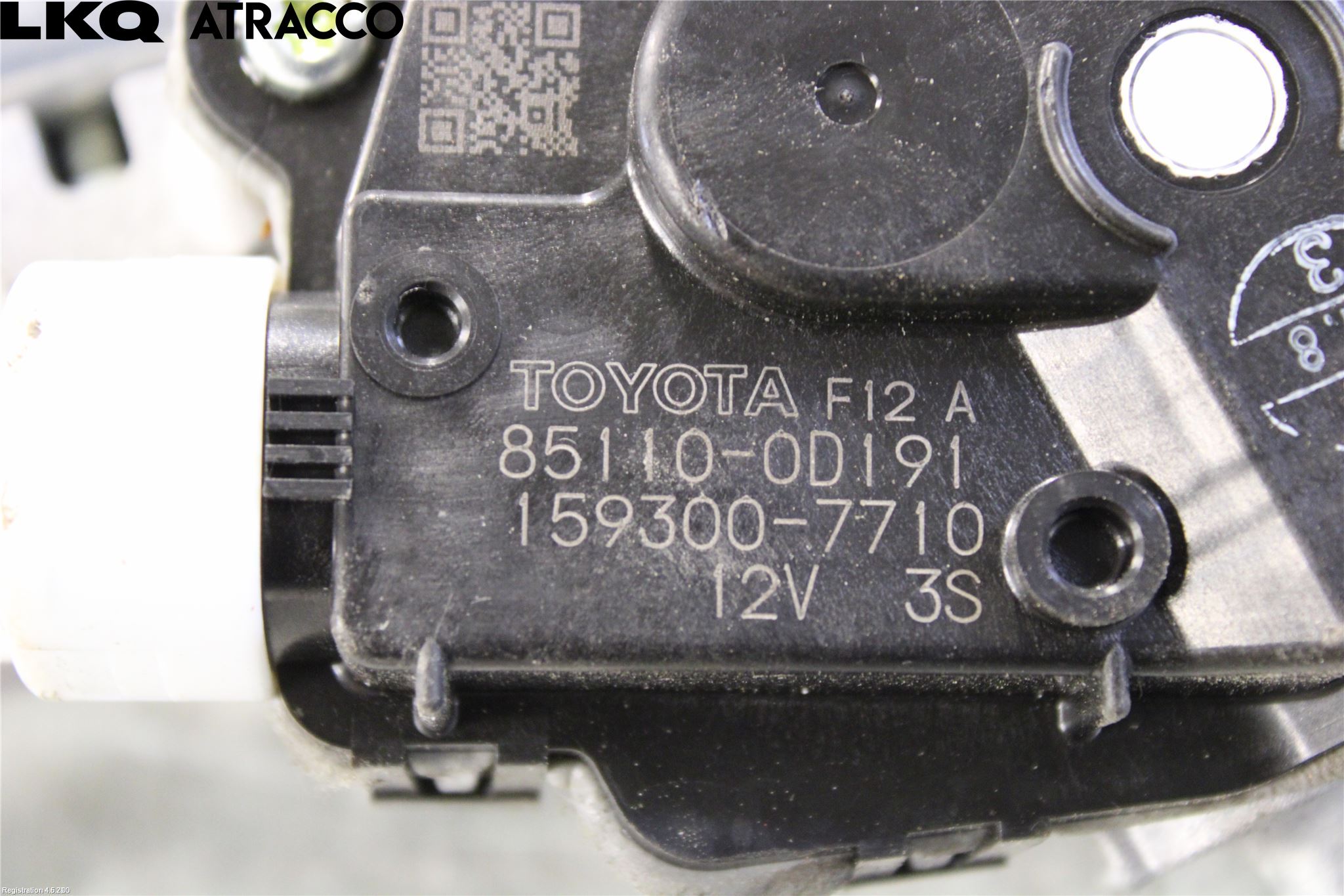 Toyota YARIS XP130 15-20 Torkarmotor Vindruta