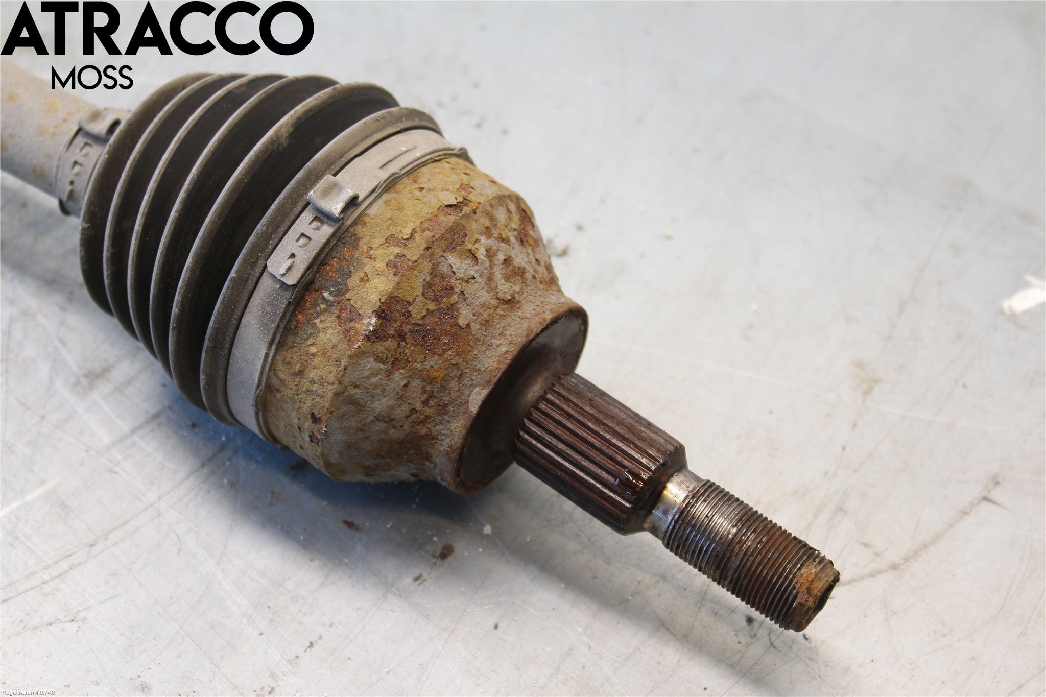 Ford TRANSIT/TOURNEO CONNECT 13-22 Drivaxel Fram Höger