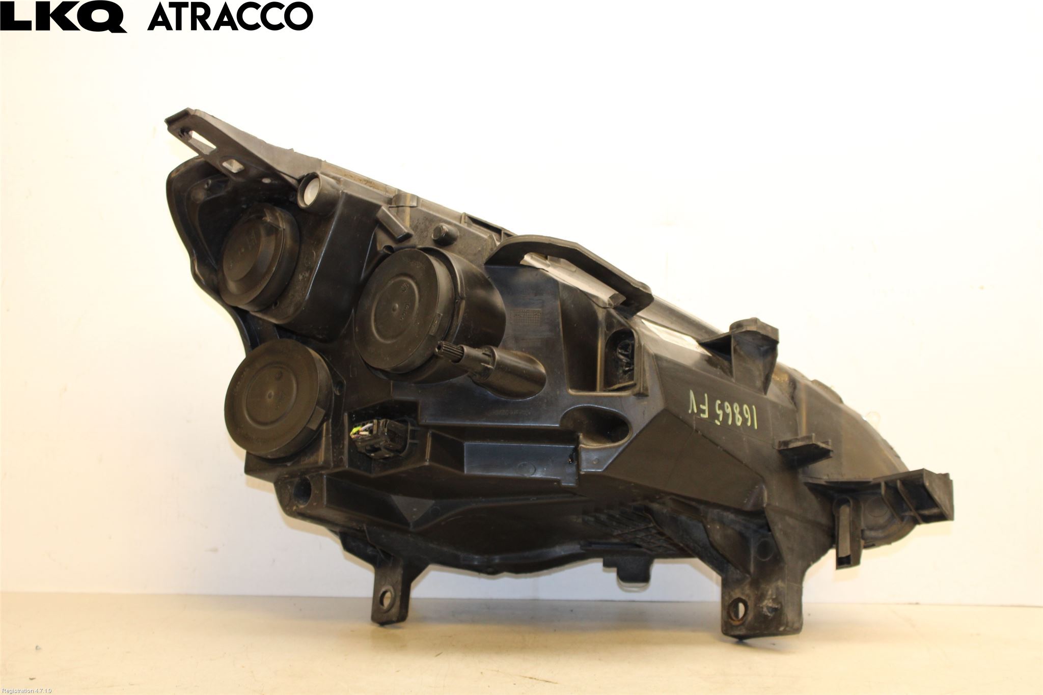 Peugeot PARTNER 08-15 Strålkastare Vänster
