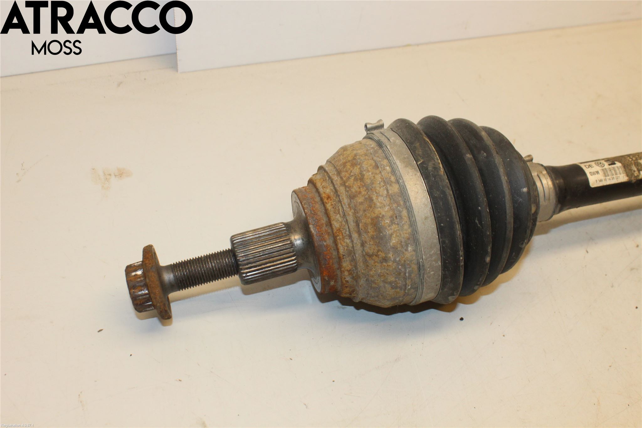 Volkswagen VW CADDY 16-20 Drivaxel Fram Vänster