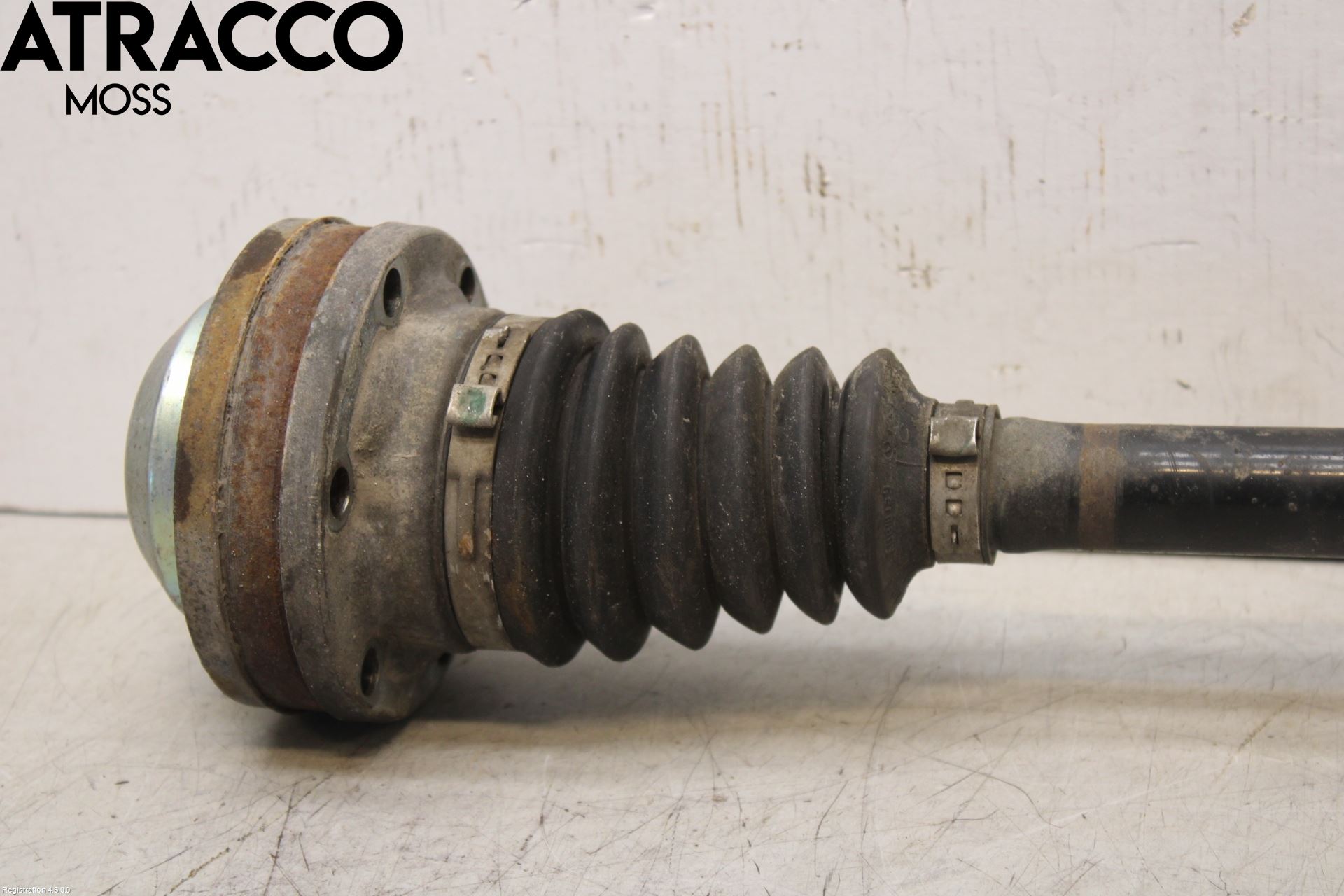 Volkswagen VW CADDY 11-15 Drivaxel Fram Vänster