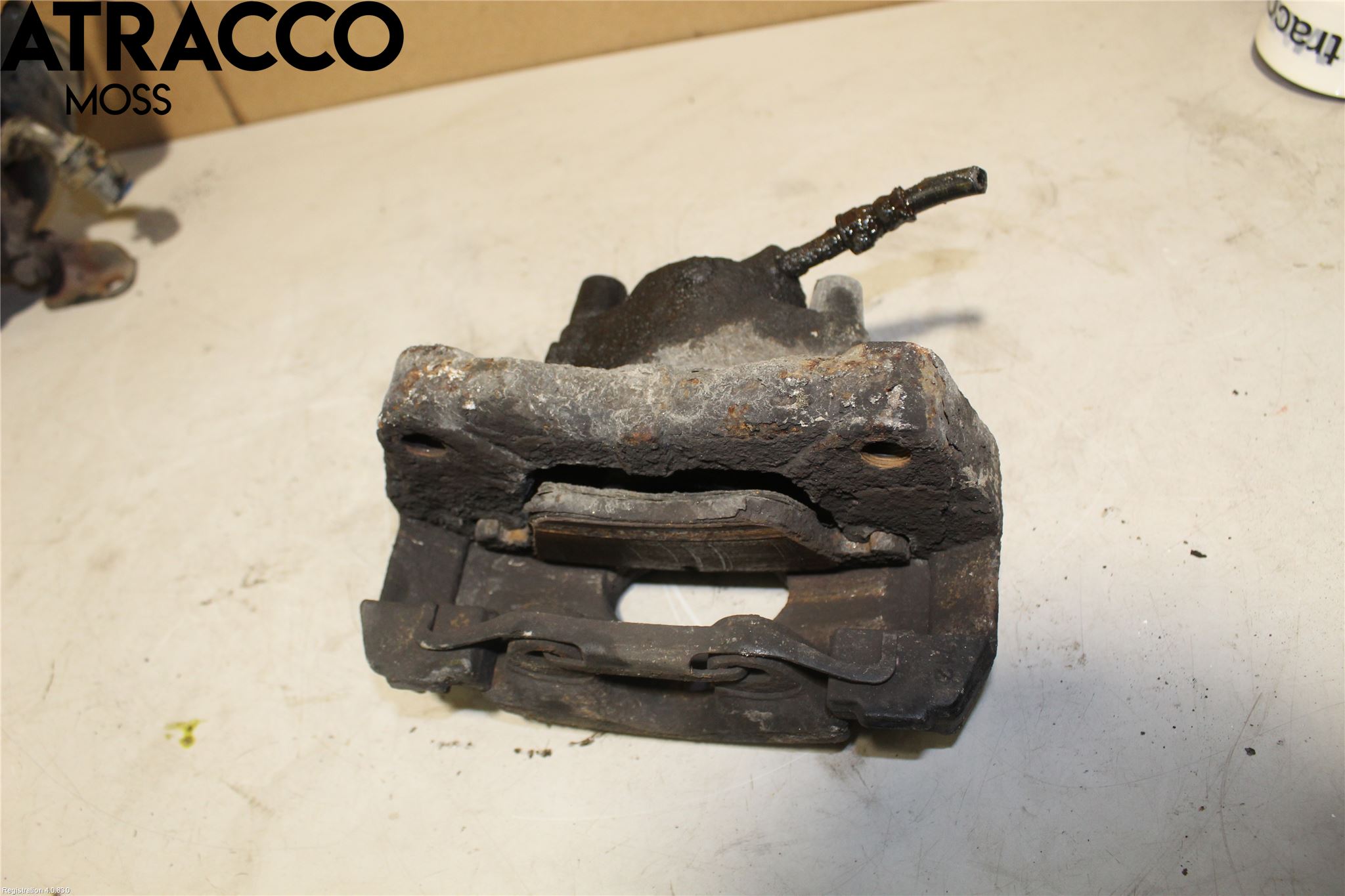 Volkswagen VW TRANSP/CARAVELLE (T5) 04-15 Bromsok Fram Höger
