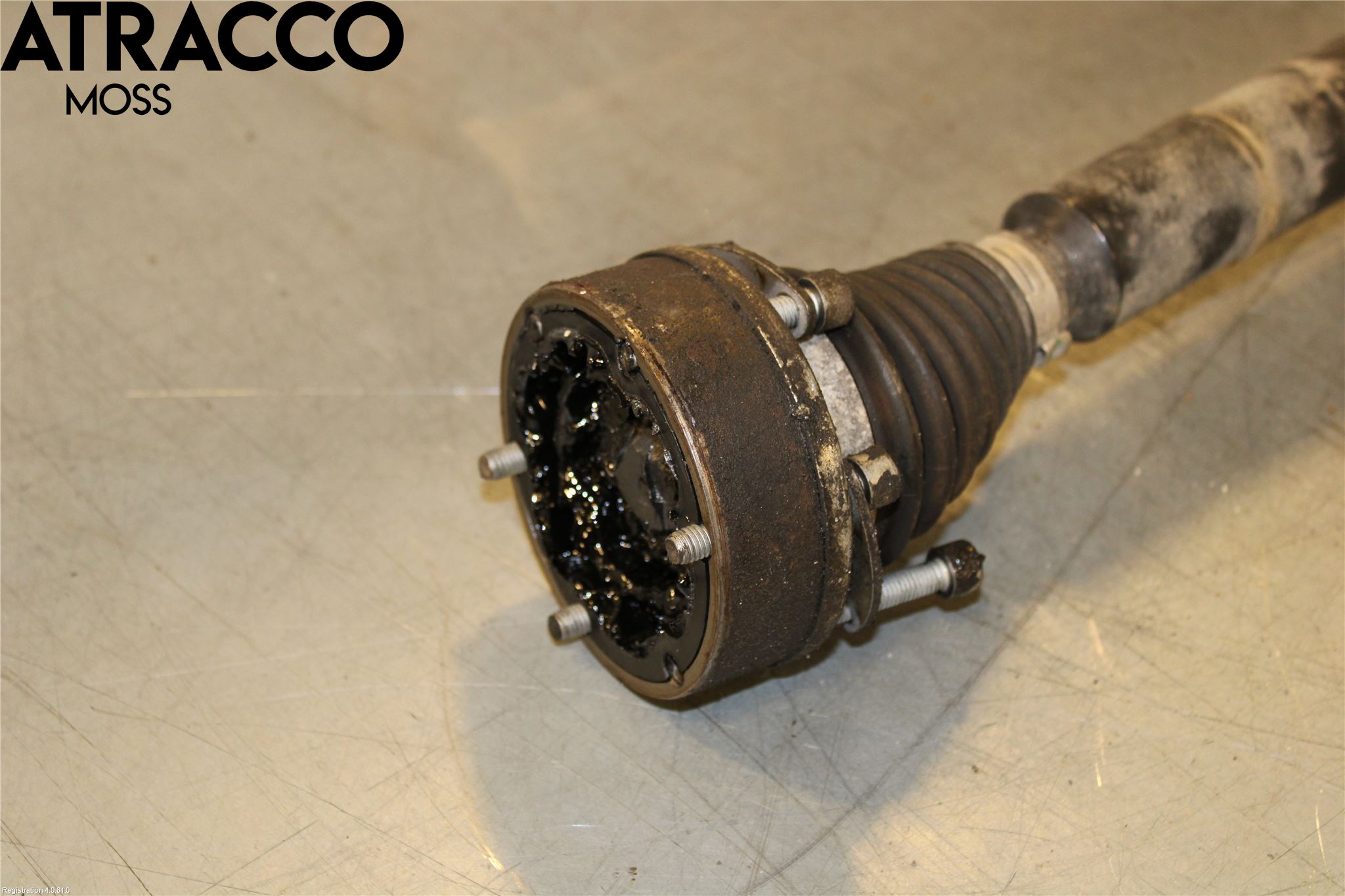 Volkswagen VW PASSAT 05-11 Drivaxel Fram Höger