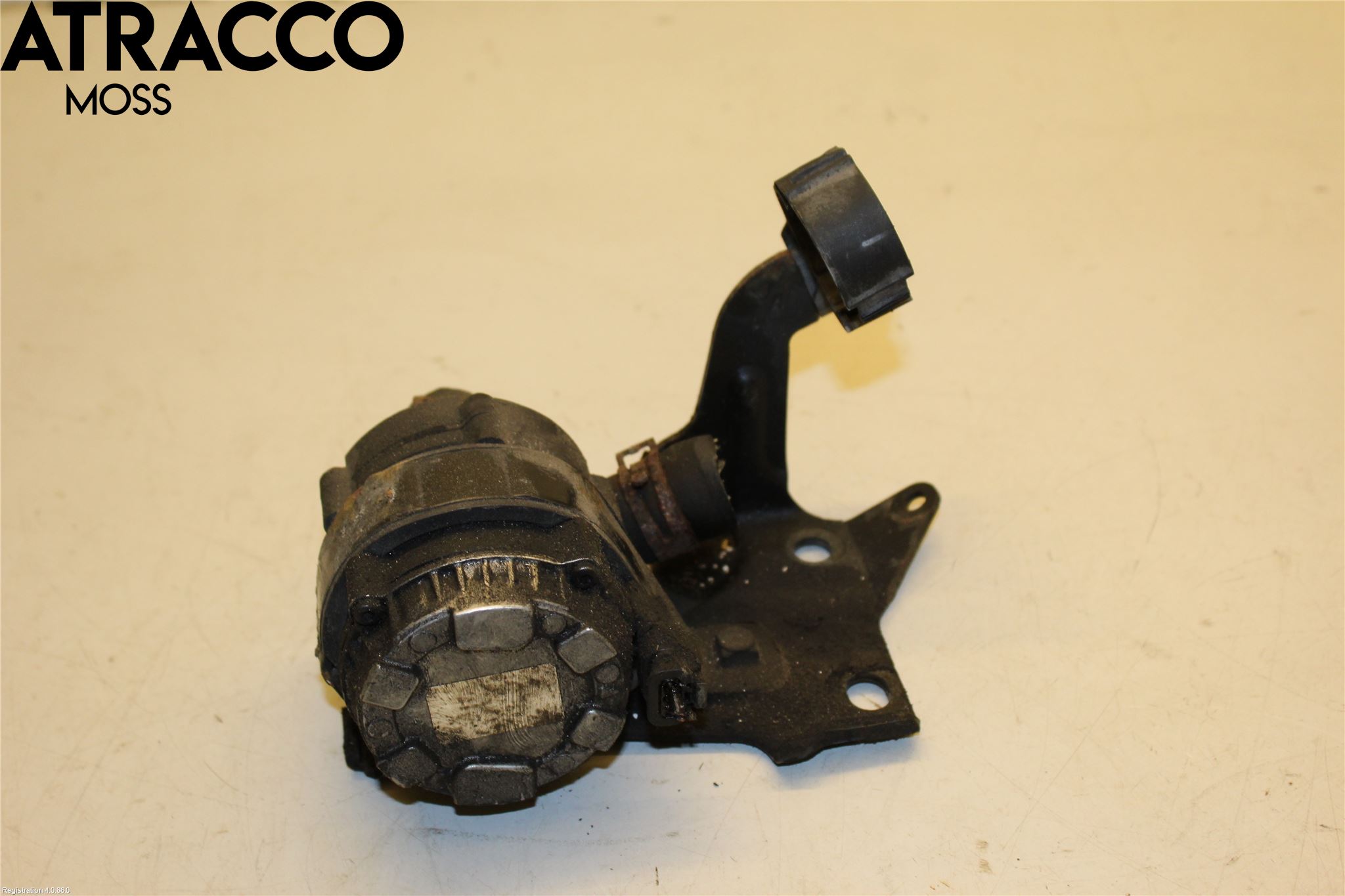 Volkswagen VW PASSAT 15-19 Vattenpump
