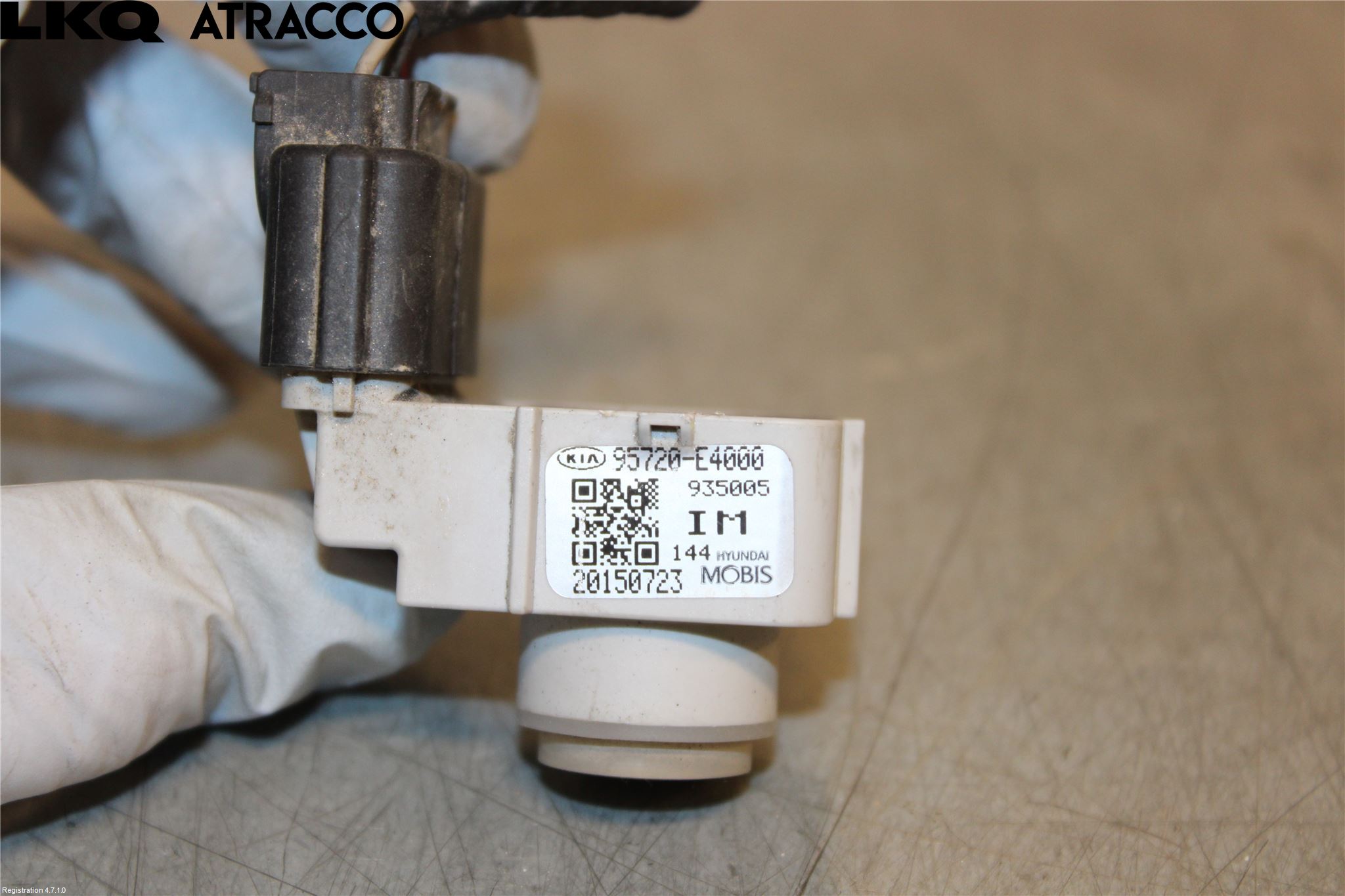 Kia SOUL 09- Parkeringshjälp Frontsensor