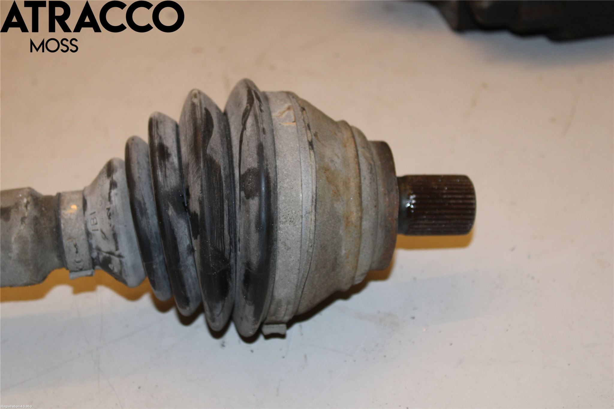 Skoda OCTAVIA (1Z) 05-13 Drivaxel Fram Höger