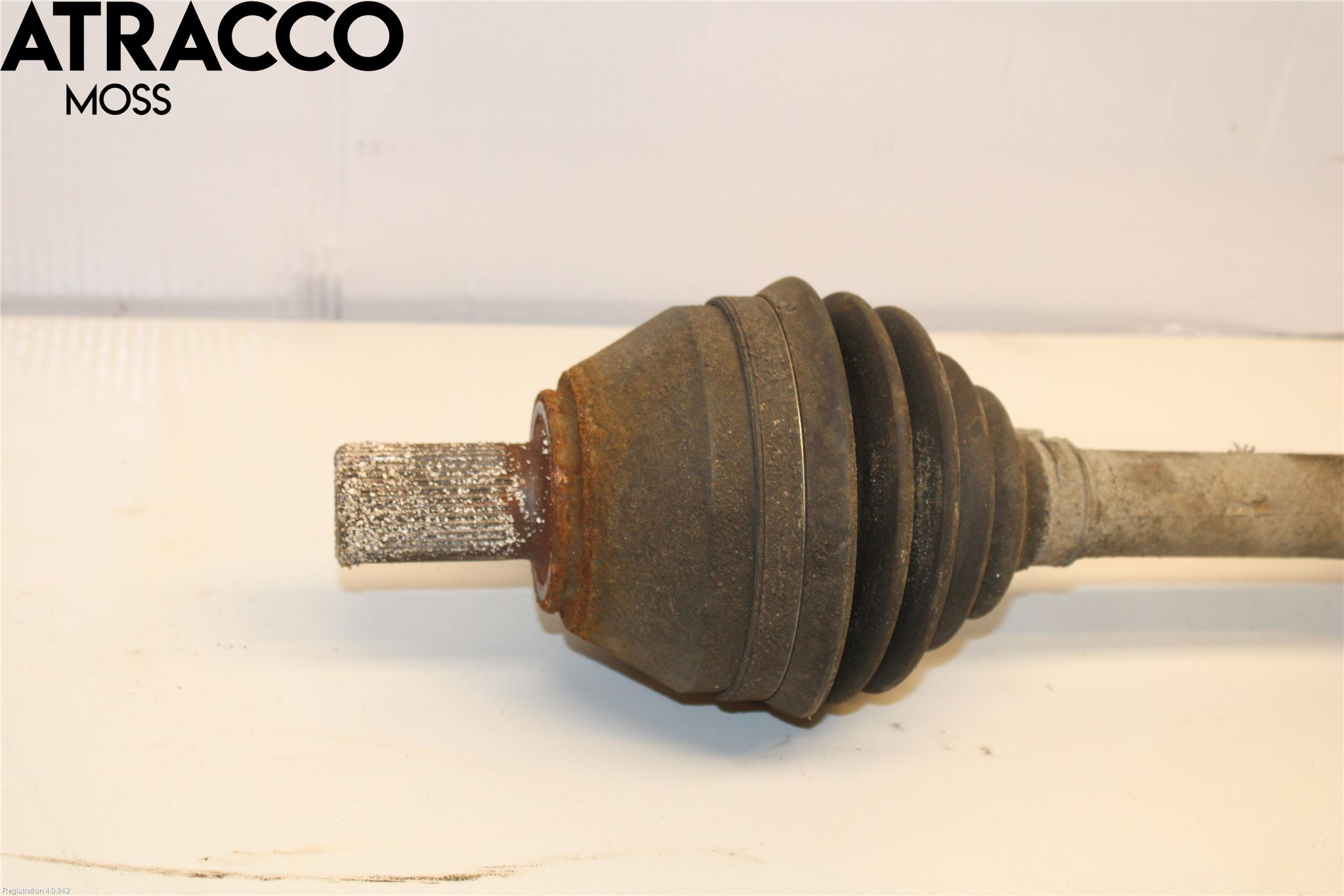 Volvo V70 08-13 Drivaxel Fram Höger