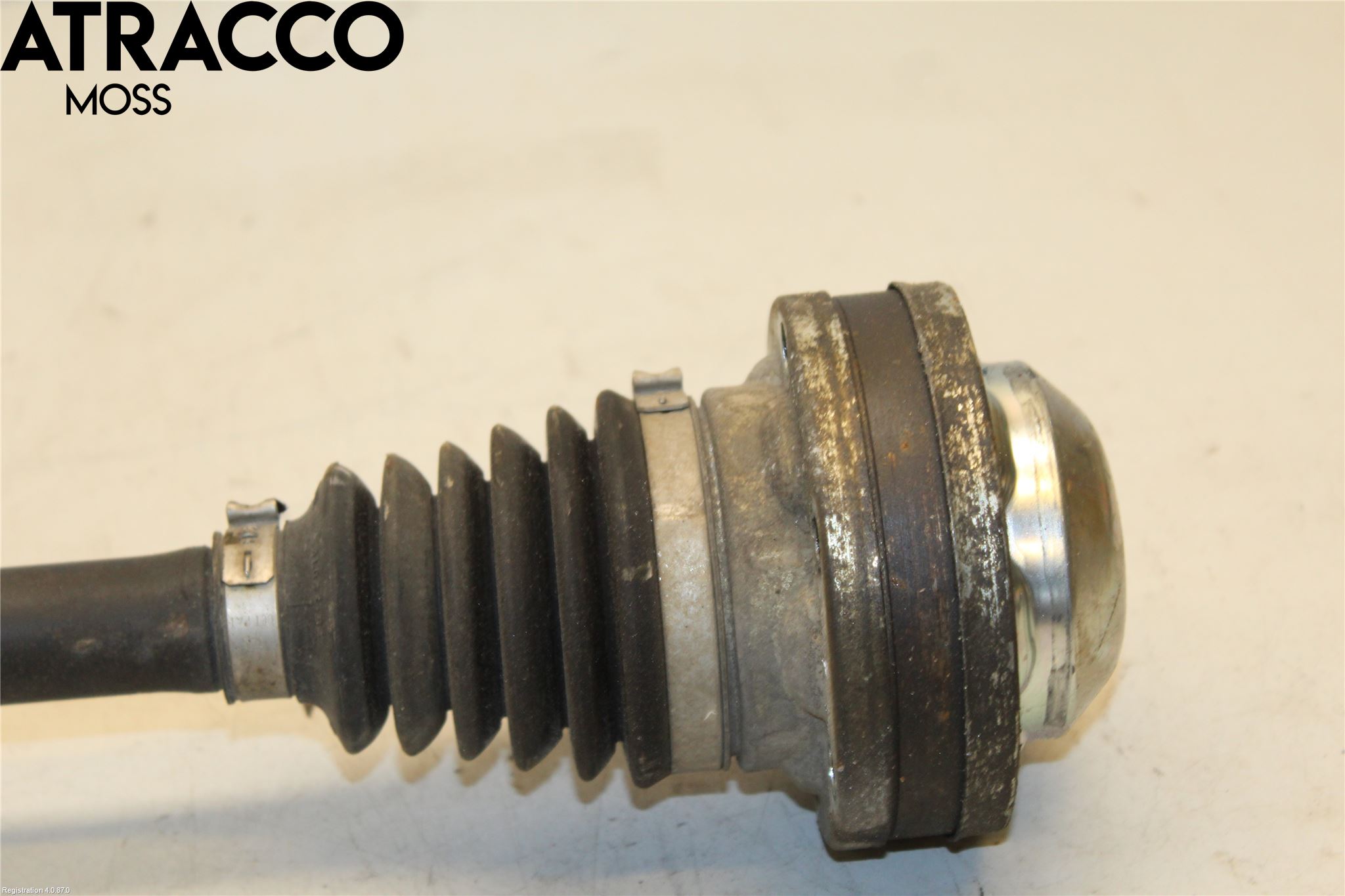 Volkswagen VW PASSAT 05-11 Drivaxel Fram Vänster