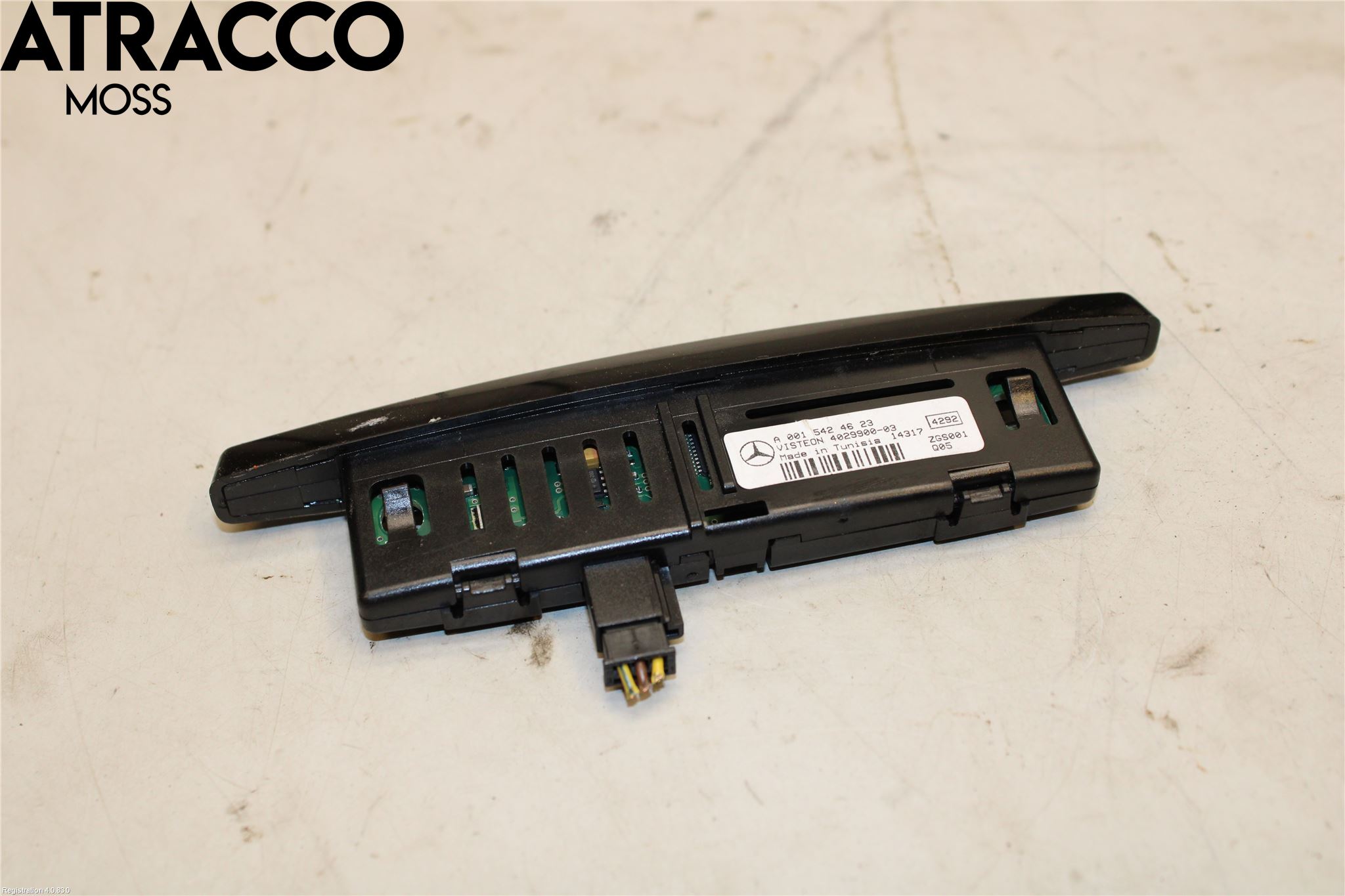 Mercedes-Benz MB E-KLASS (W212) 09-16 Kontrolldisplay