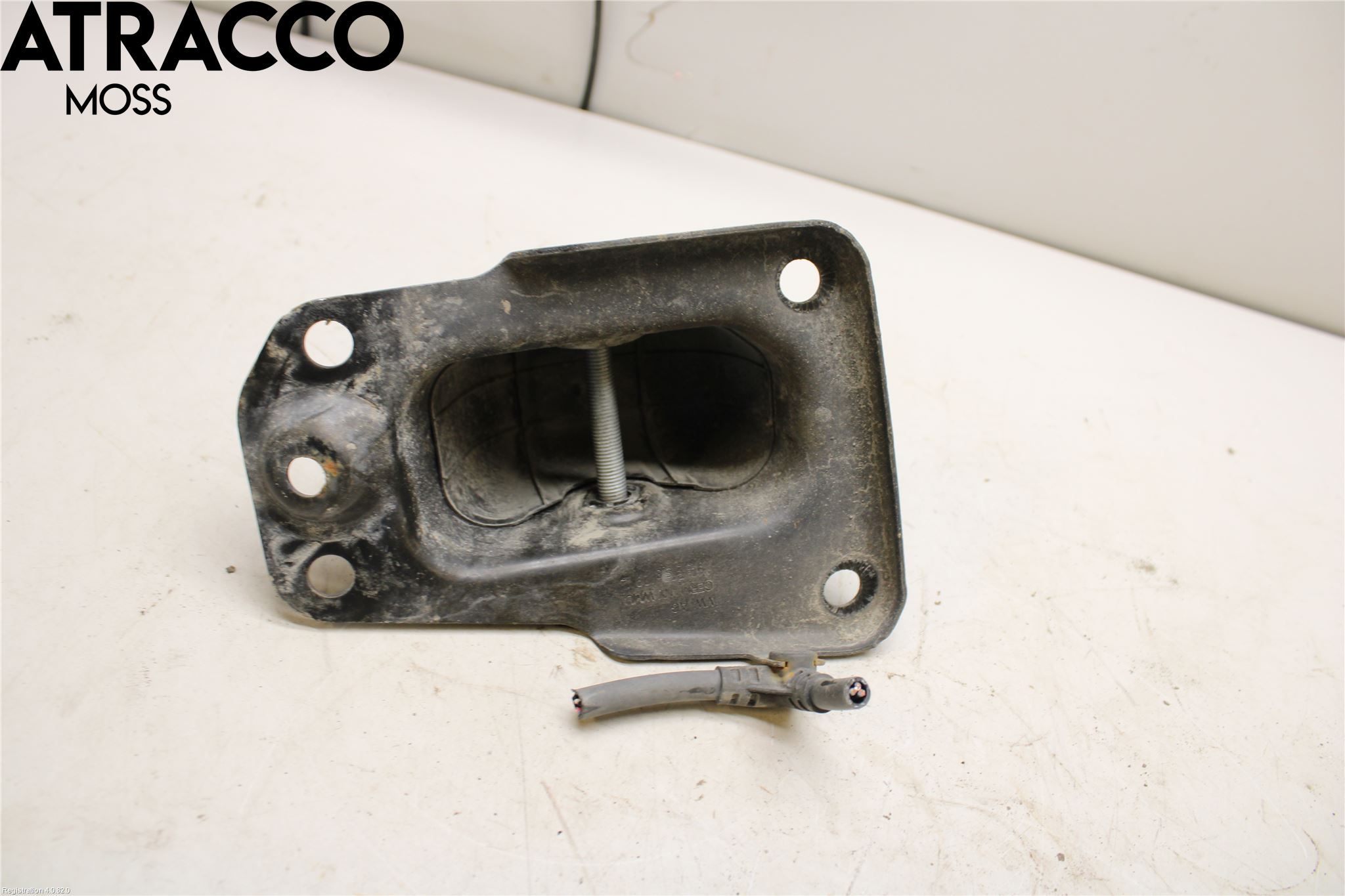 Volkswagen VW GOLF / E-GOLF VII 13-20 Bärarm Bak Vänster