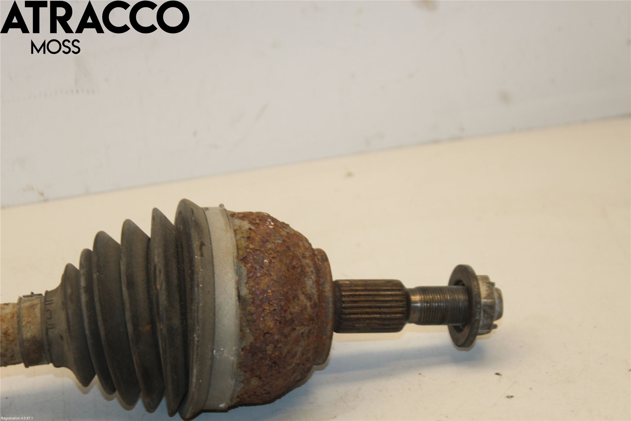 Ford KUGA 08-12 Drivaxel Fram Vänster