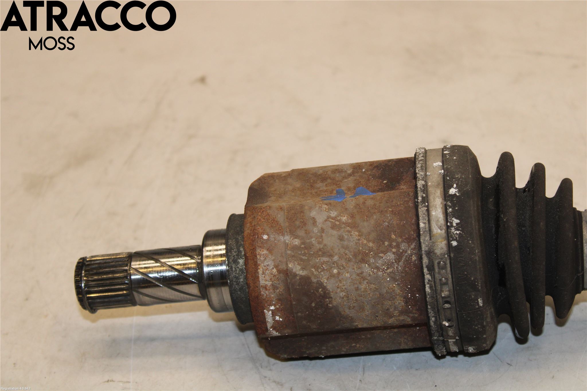 Nissan QASHQAI+2  10-14 Drivaxel Fram Vänster