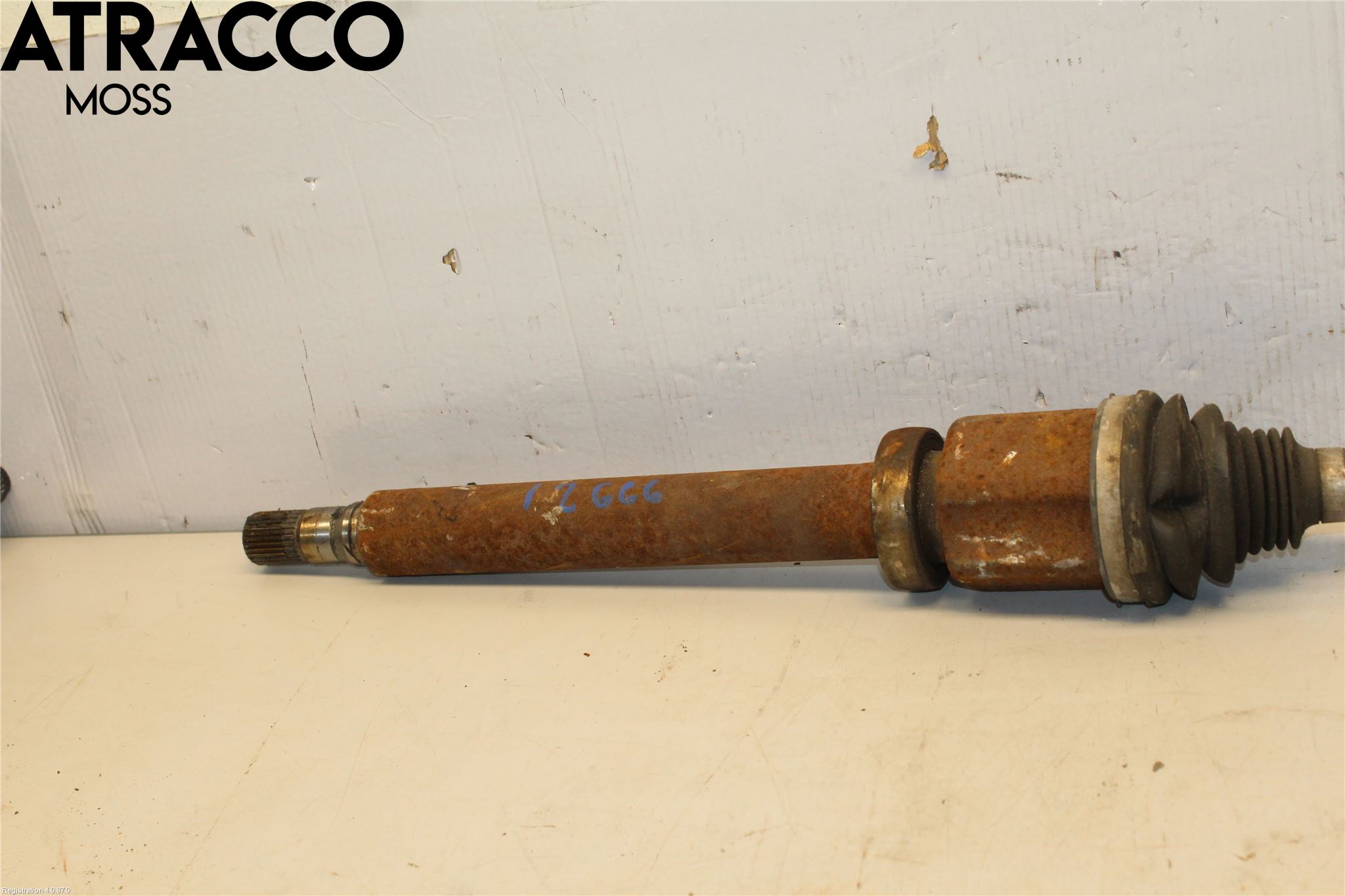 Volvo V40 12-19 Drivaxel Fram Höger