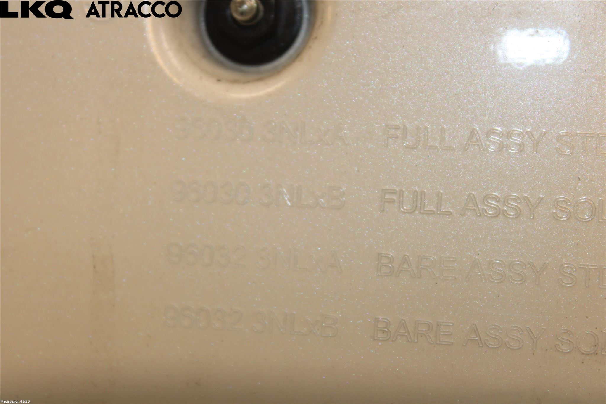 Nissan LEAF 11-17 Spoiler Baklucka