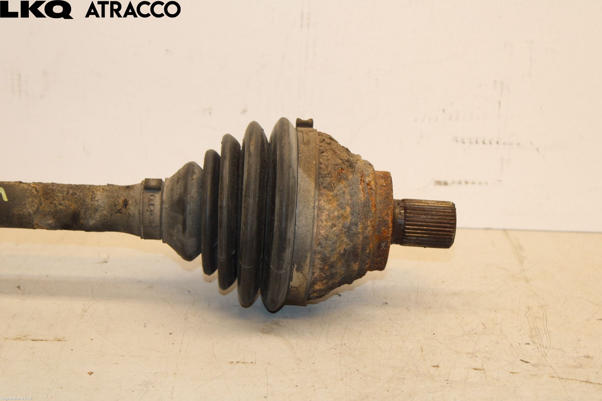 Volkswagen VW GOLF PLUS/CROSS GOLF 04-14 Drivaxel Fram Vänster