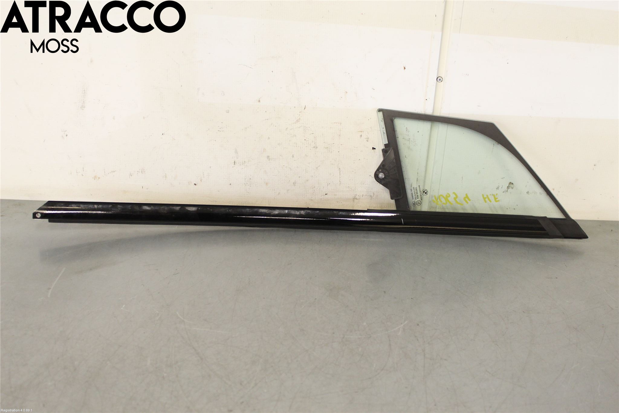 BMW i3 I01 13-22 Dörruta Fram Höger