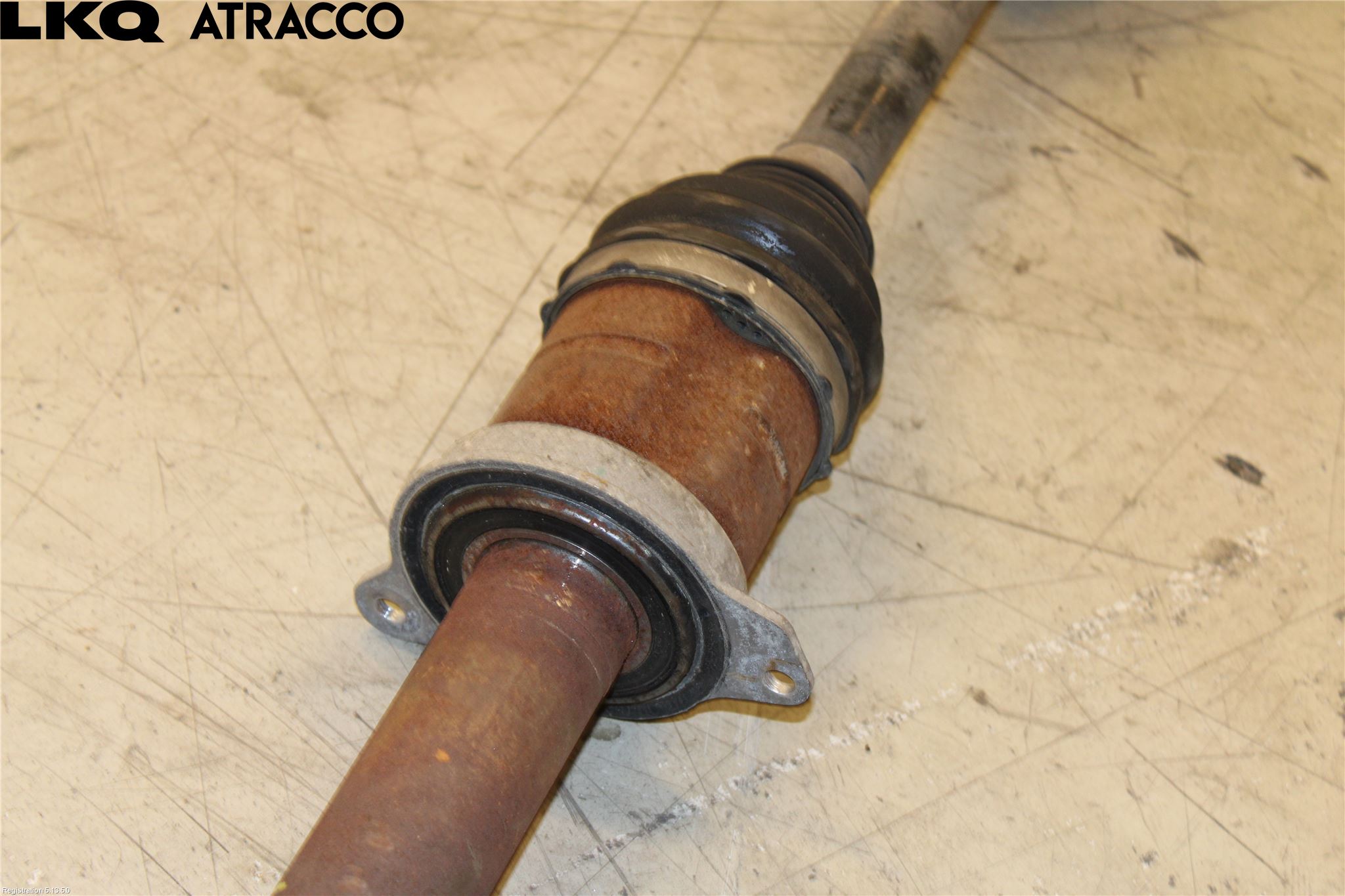 Volvo V60 19- Drivaxel Fram Höger