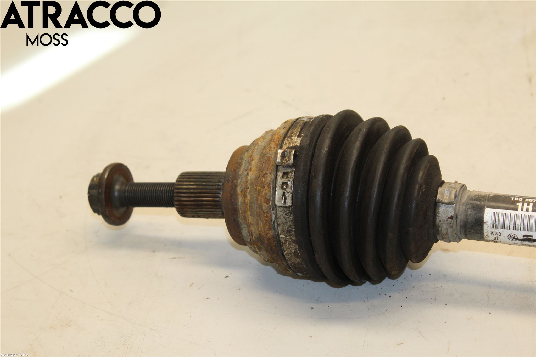 Volkswagen VW GOLF VI 09-13 Drivaxel Fram Vänster