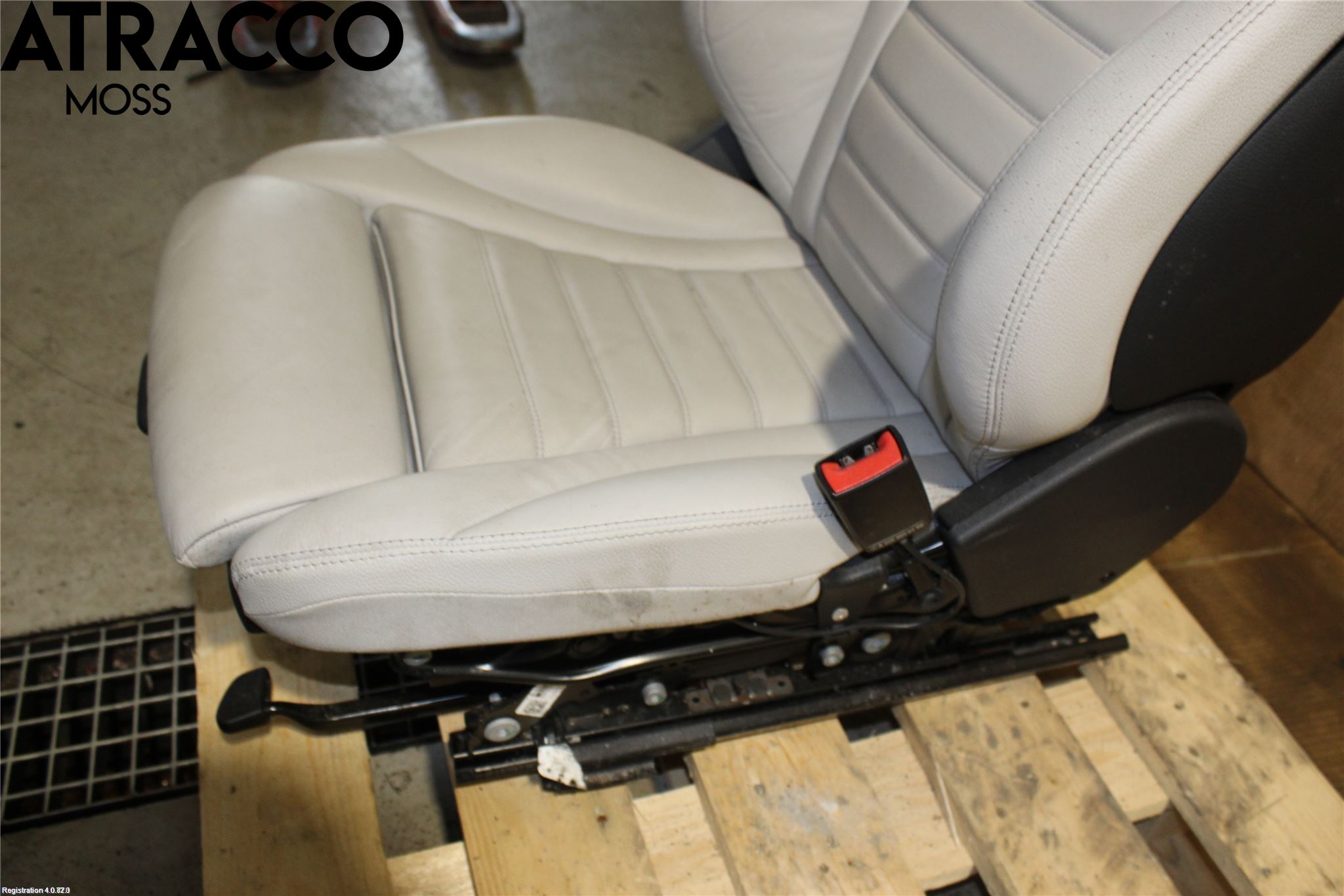 Mercedes-Benz MB C-KLASS (W205) 14-21 Inredning Stol Fram Hö