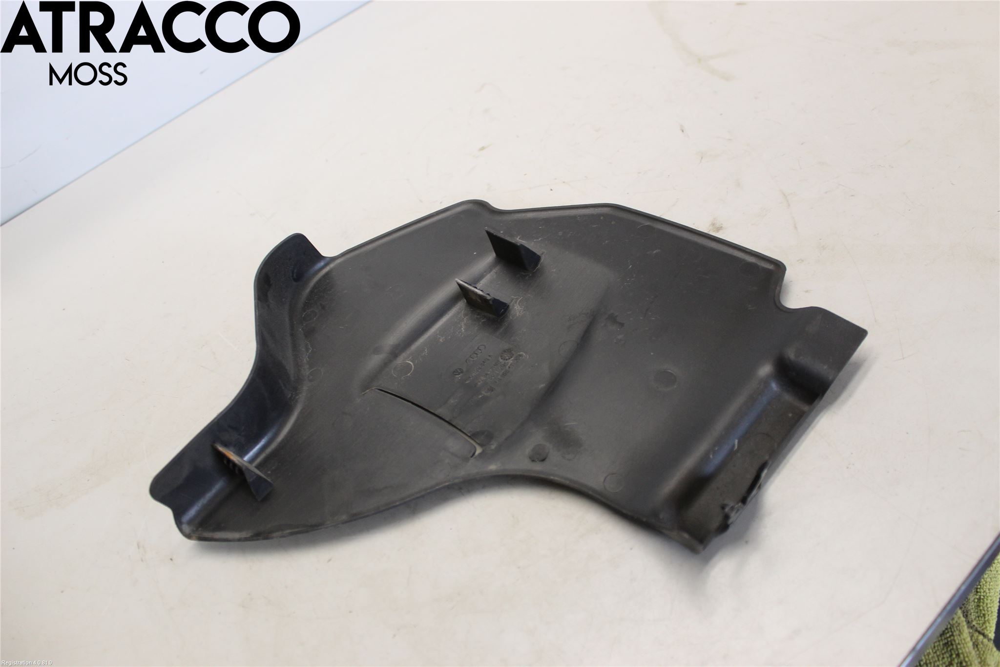 Audi A6/S6     97-05 Deflektor Plåt-Plast Kylning