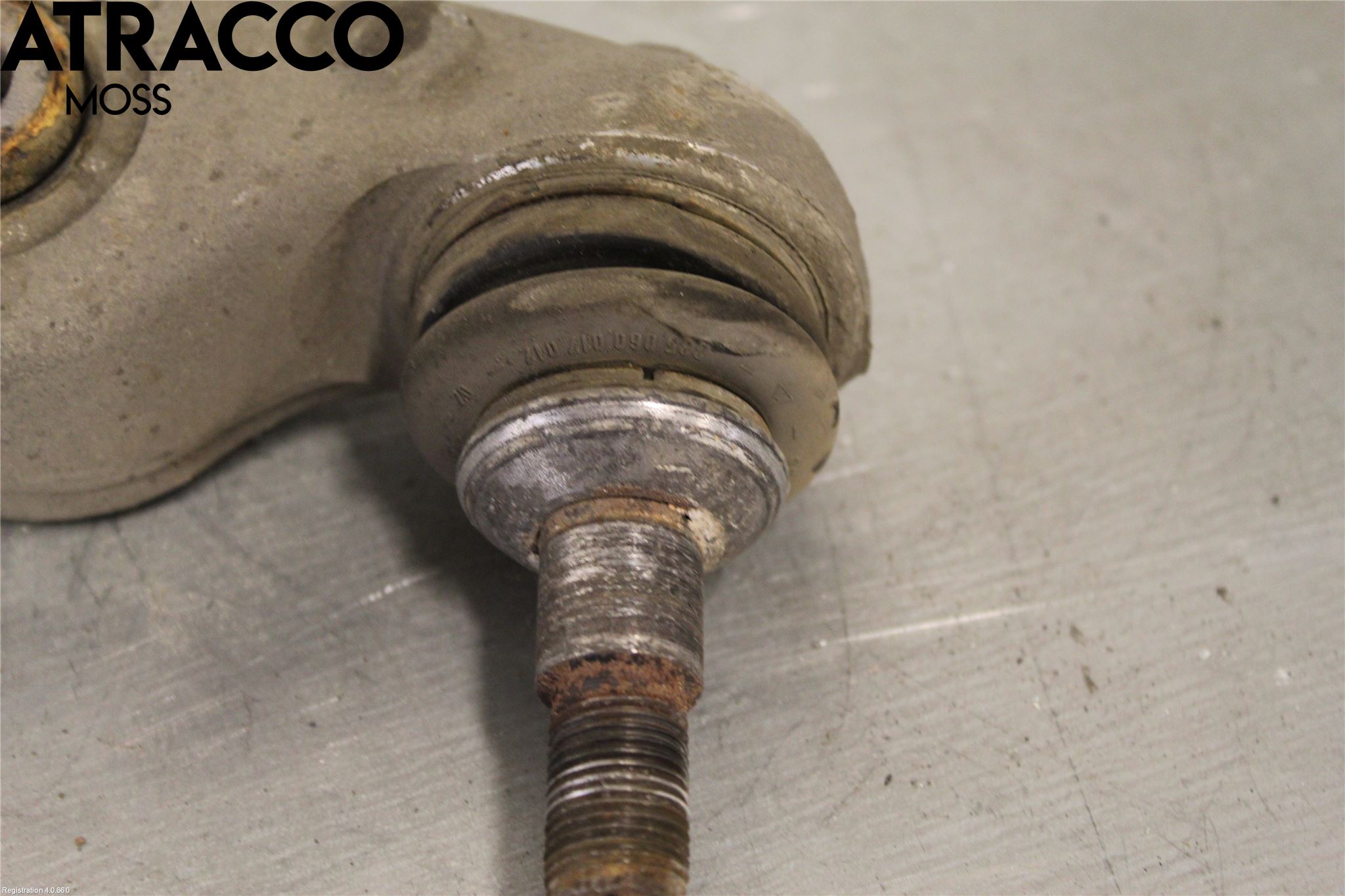 BMW 5 F10/F11/F18 09-17 Bärarm Fram Övre Vä