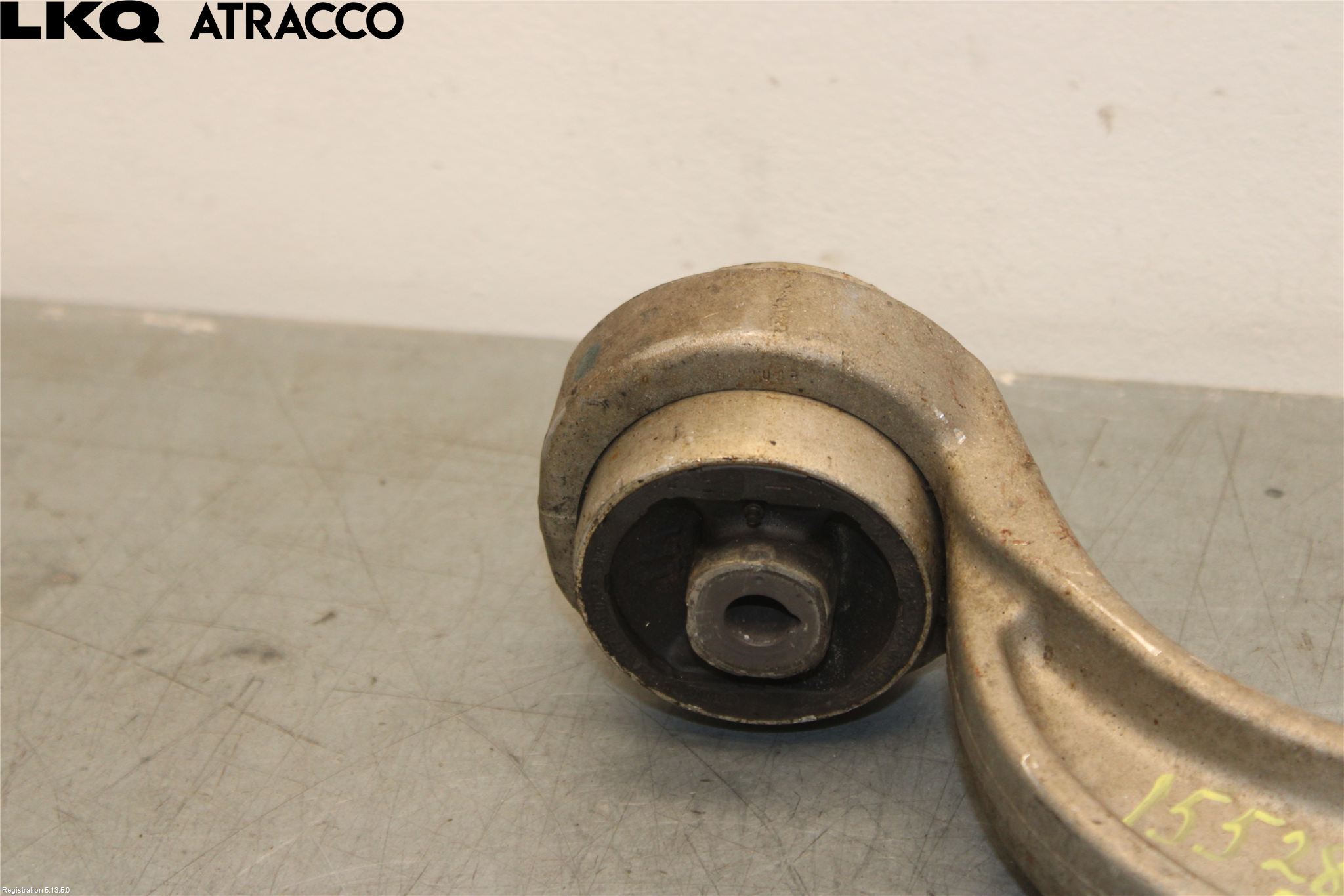 Audi A4 12-15 Bärarm Fram Undre Hö