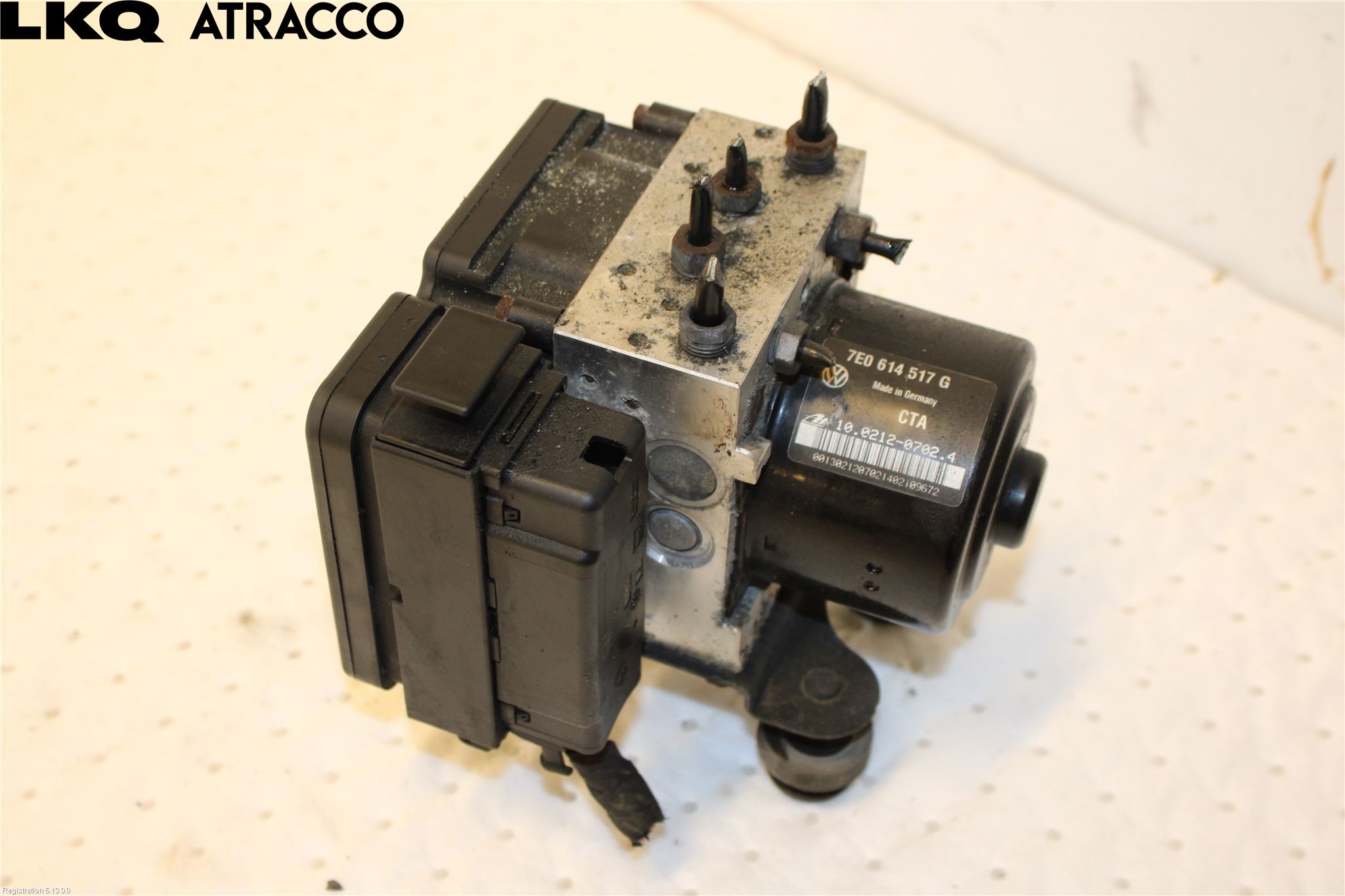 Volkswagen VW TRANSP/CARAVELLE (T5) 04-15 Abs Hydraulpump