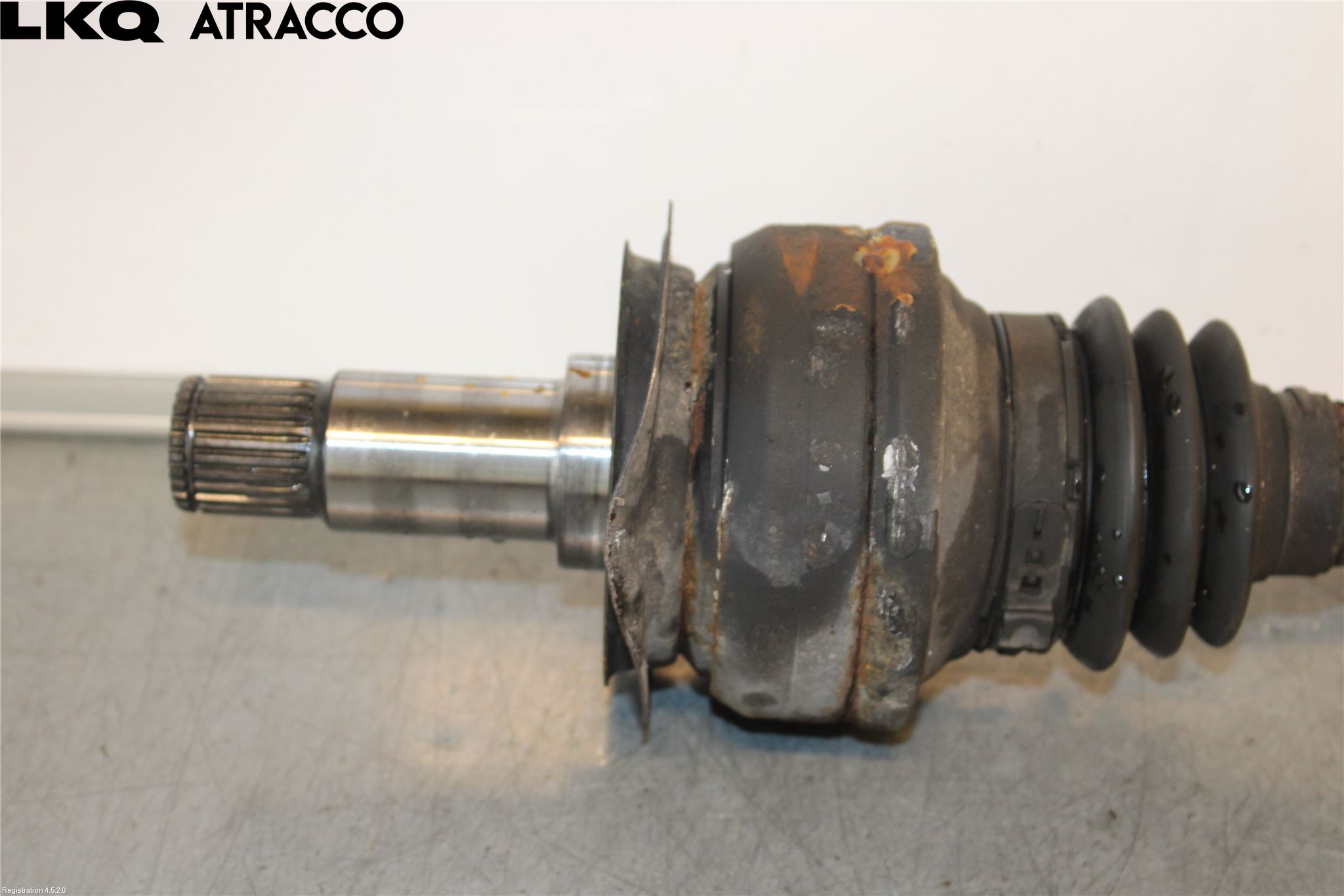 Mercedes-Benz MB ML/GLE-KLASS (W166) 12-18 Drivaxel Bak Höger