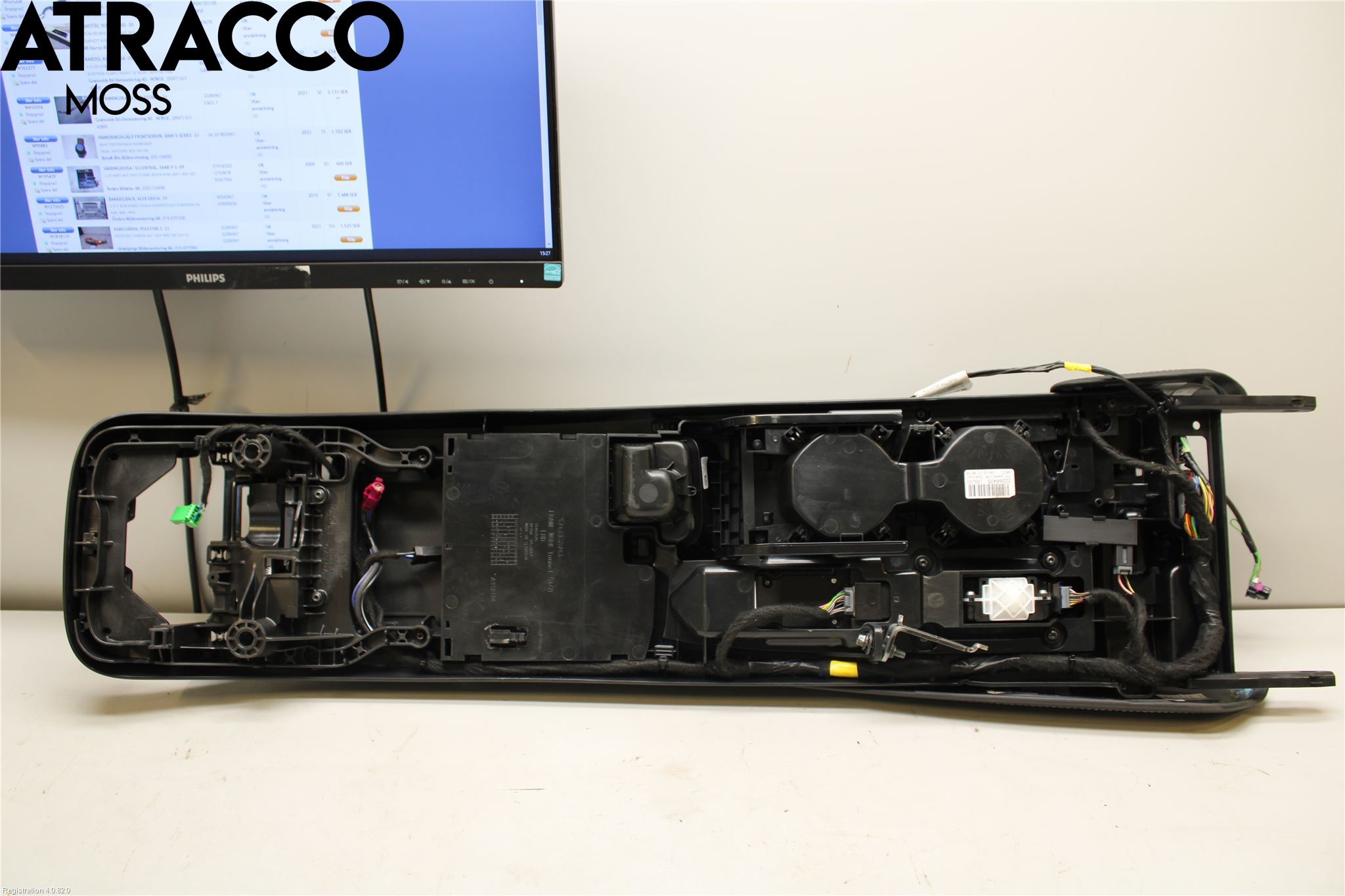 Volvo V60 19- Instrumentkonsoll Mitt