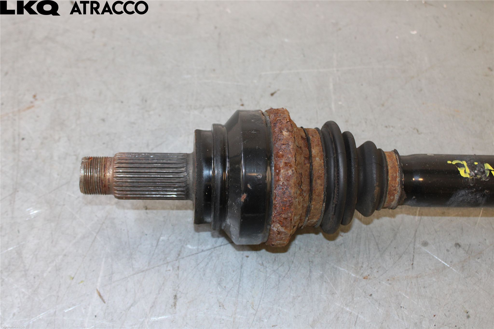 BMW 6 F12/F13 10-18 Drivaxel Bak Vänster
