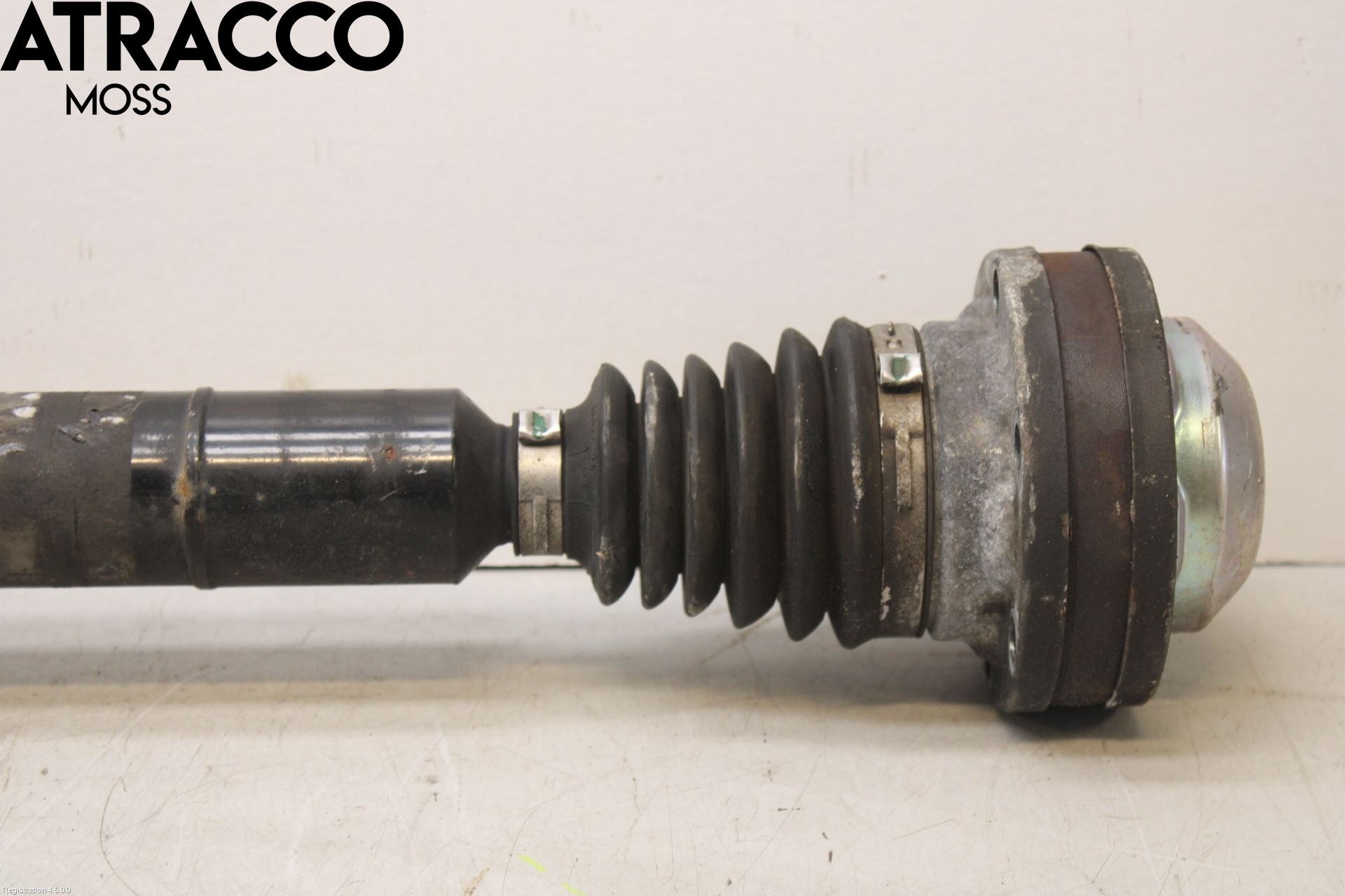 Volkswagen VW SCIROCCO 09-17 Drivaxel Fram Höger