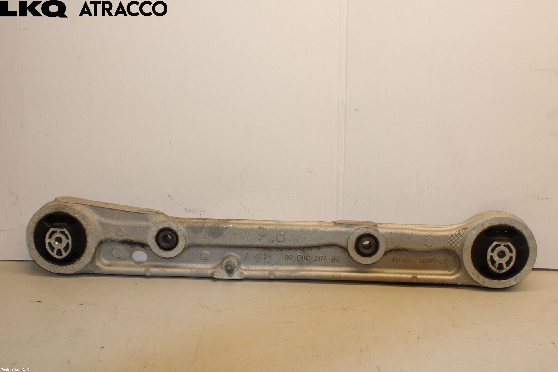 Peugeot PARTNER 16-18 Framvagn Fäste-Kudde