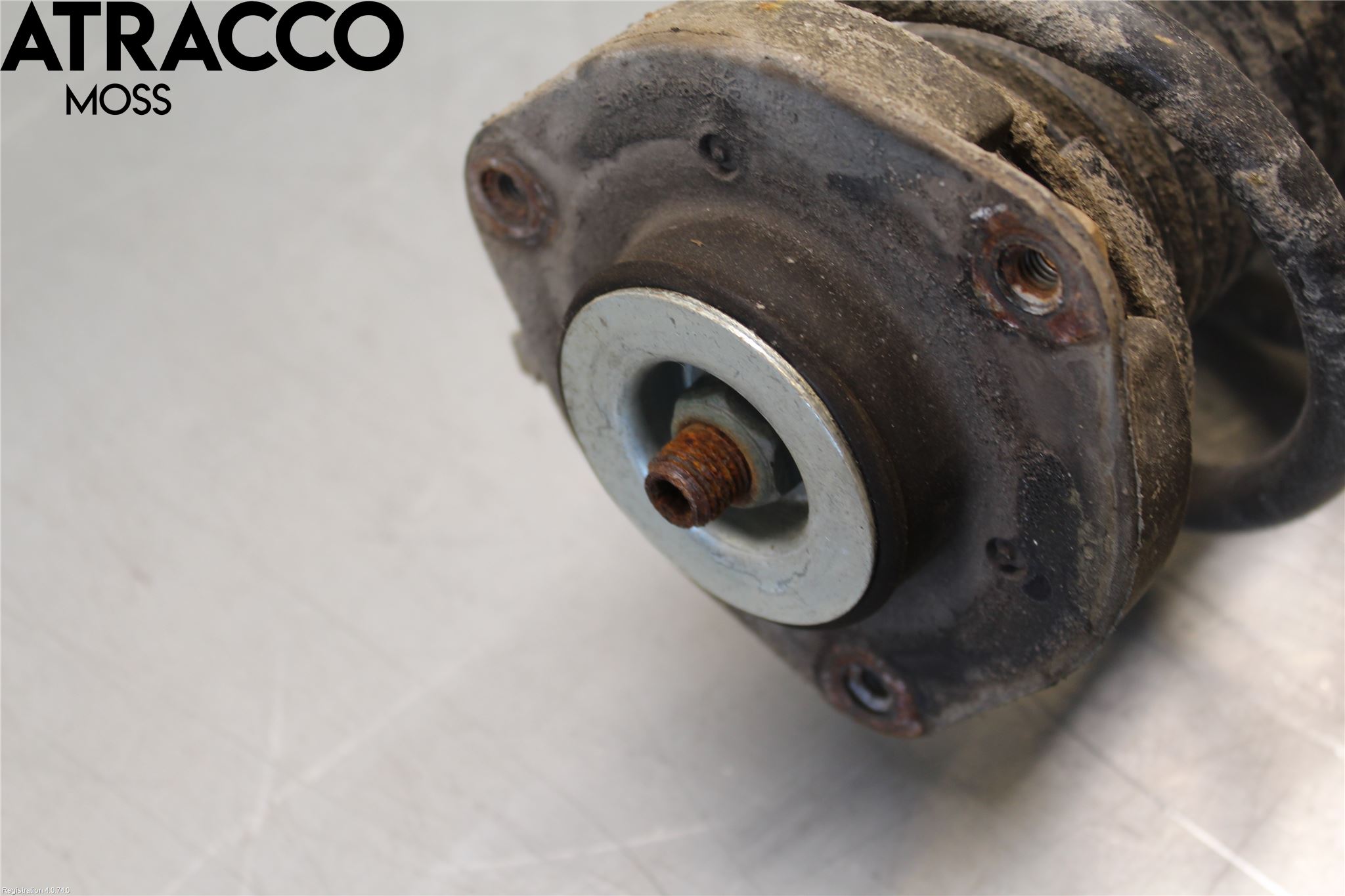 Volkswagen VW CADDY 16-20 Fjäderben Fram Höger