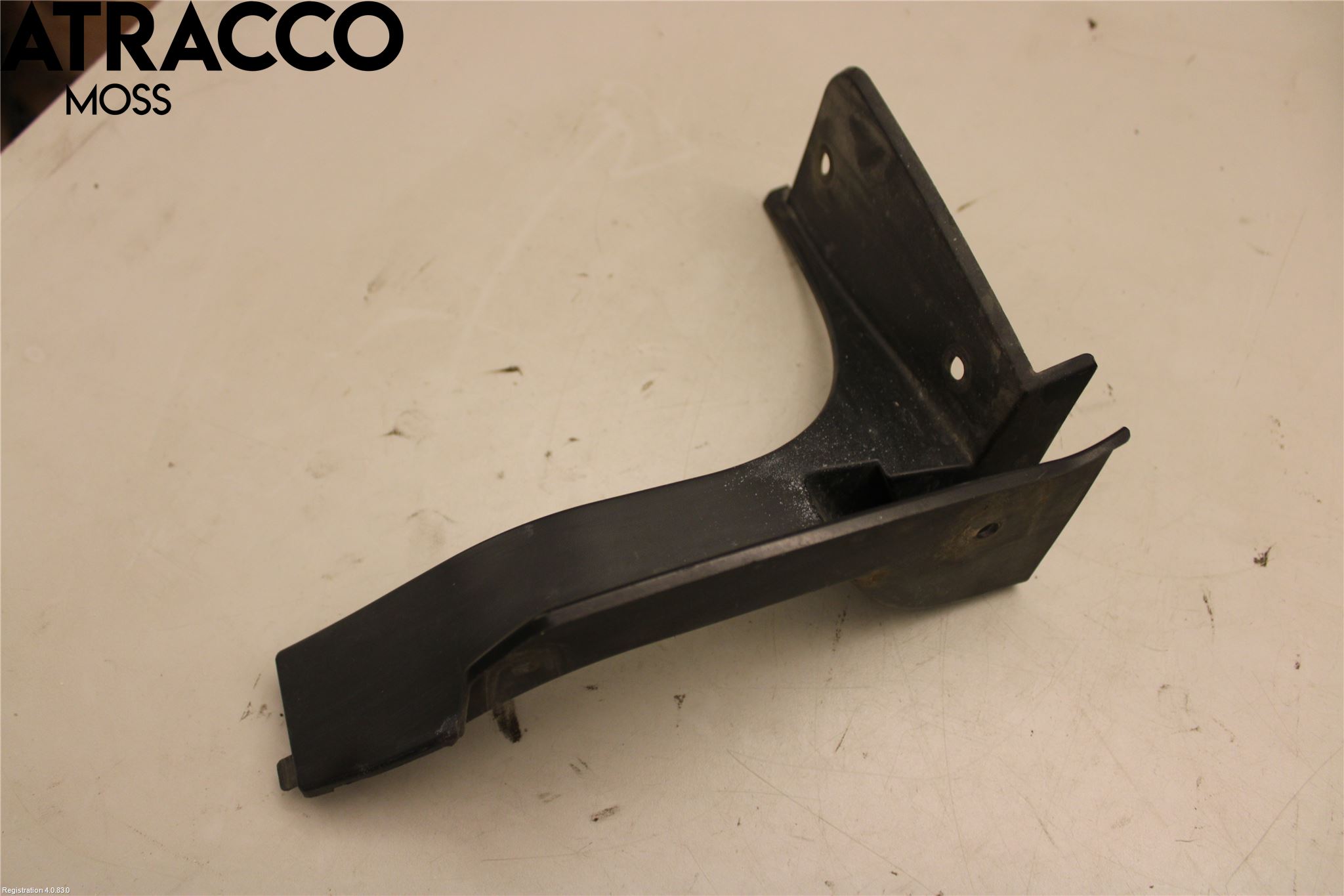 Mitsubishi OUTLANDER 07-12 Skärm Inner
