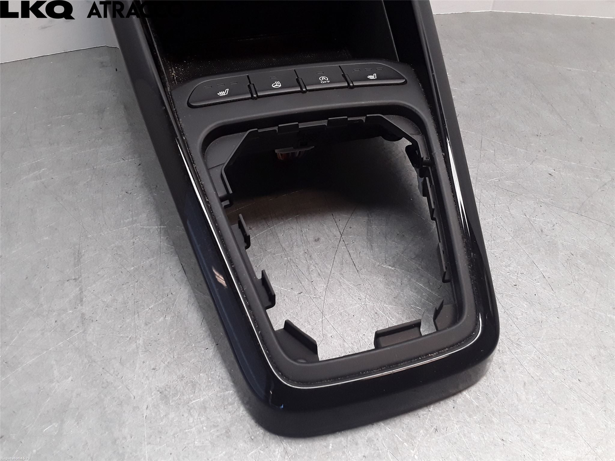 Kia STONIC 18->> Inr Tunnelfack
