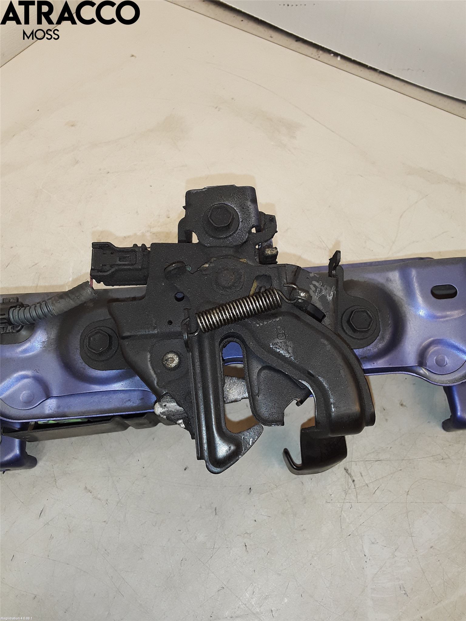 Toyota VERSO-S 11-16 Frontplåt Övre