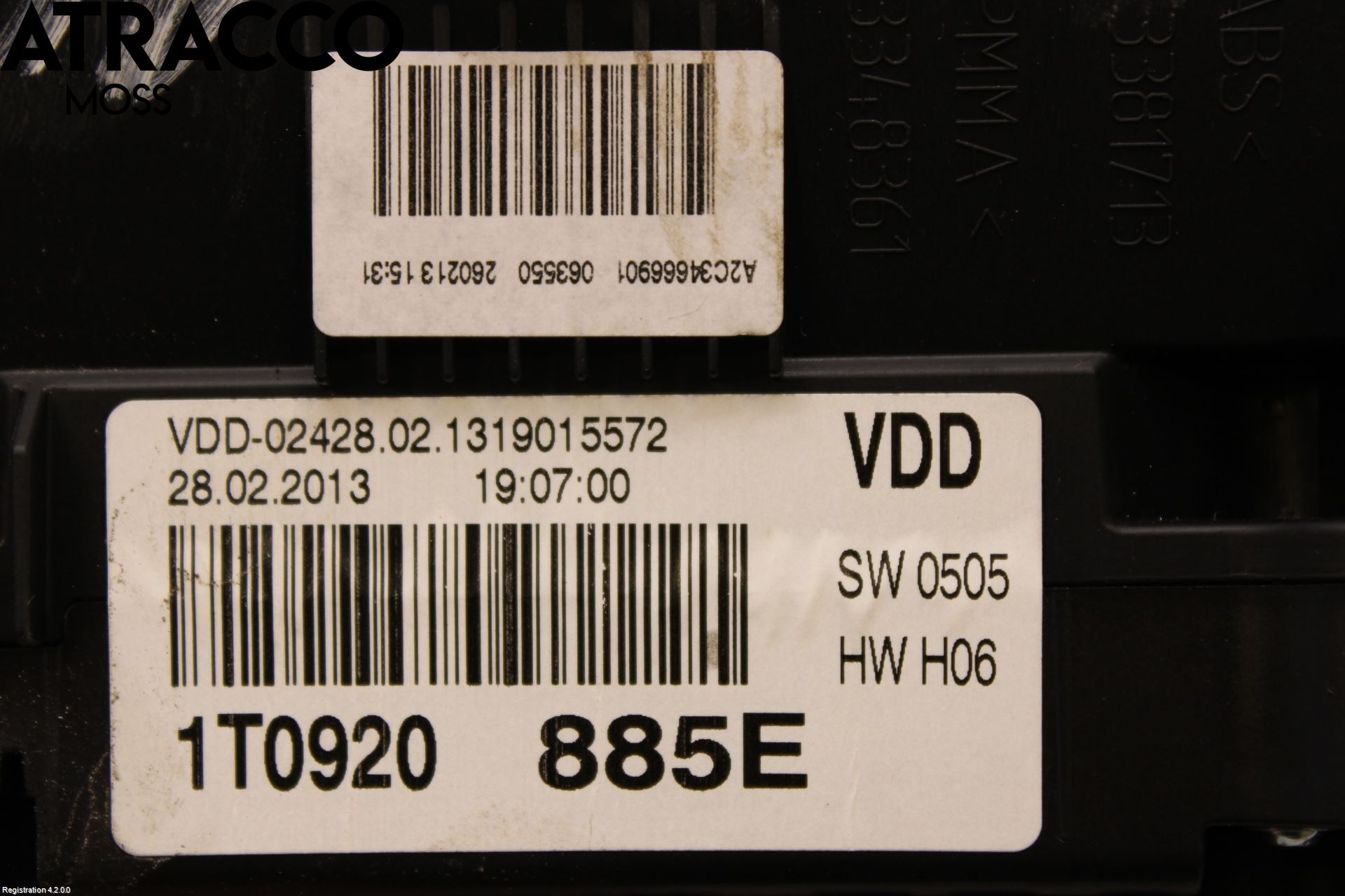 Volkswagen VW TOURAN 10-15 Instrument Komb