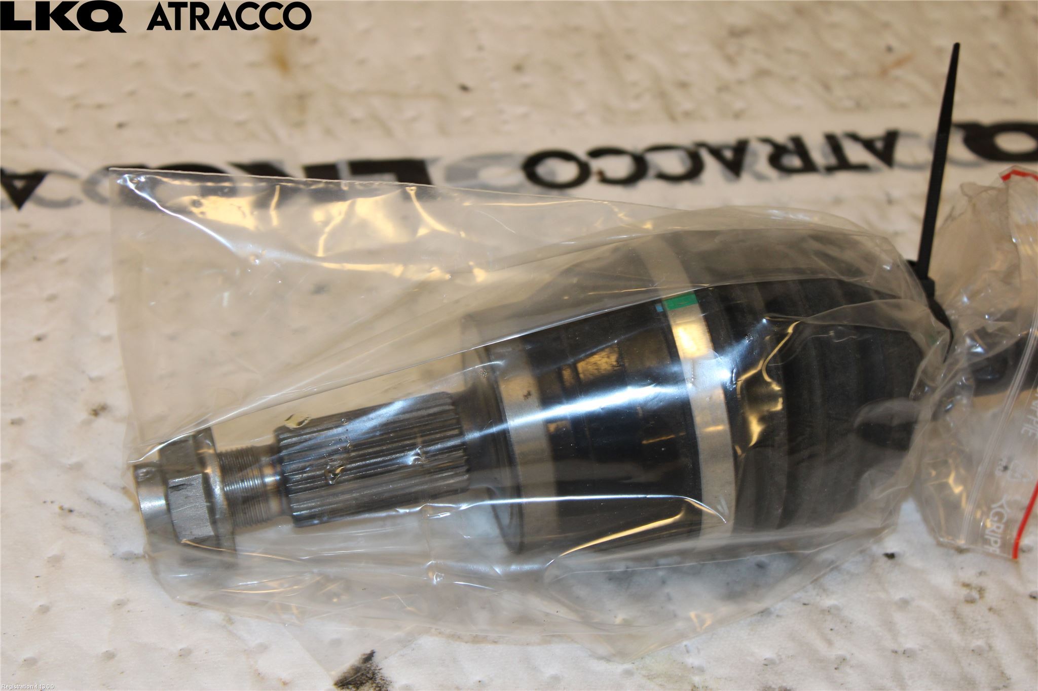 Kia EV9 24- Drivaxel Fram Vänster