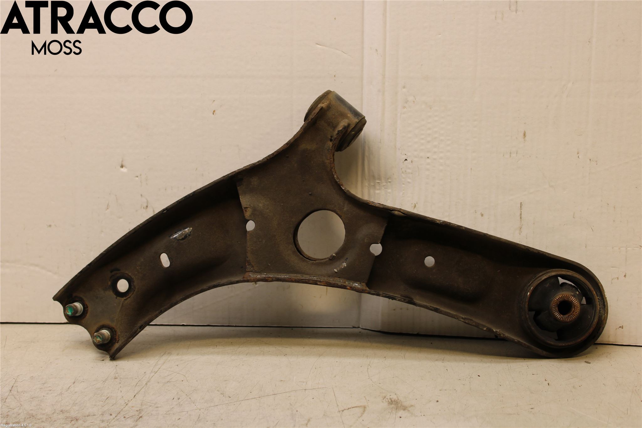 Hyundai i40 08-15 Bärarm Fram Undre Hö