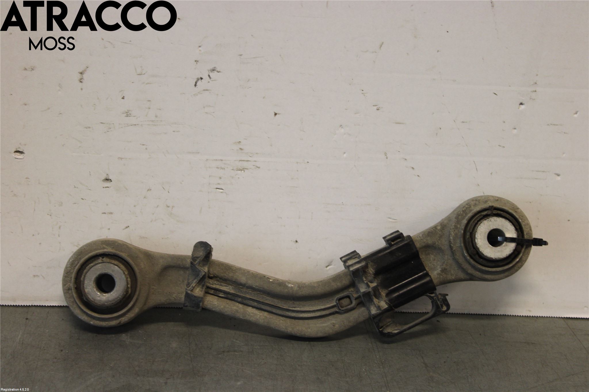 BMW 5 F10/F11/F18 09-17 Bärarm Bak Övre Höger