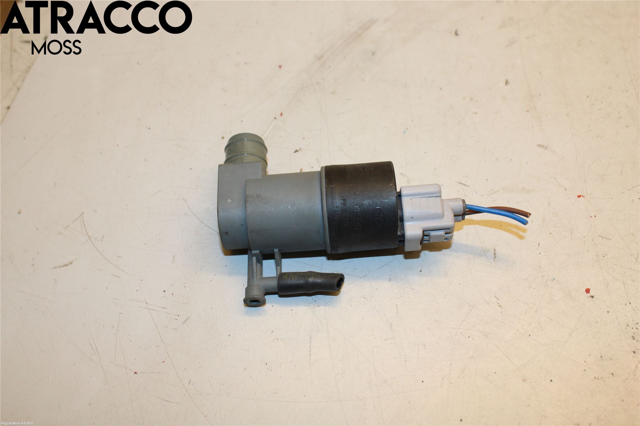 Toyota YARIS XP130 12-14 Spolarpump Vindruta