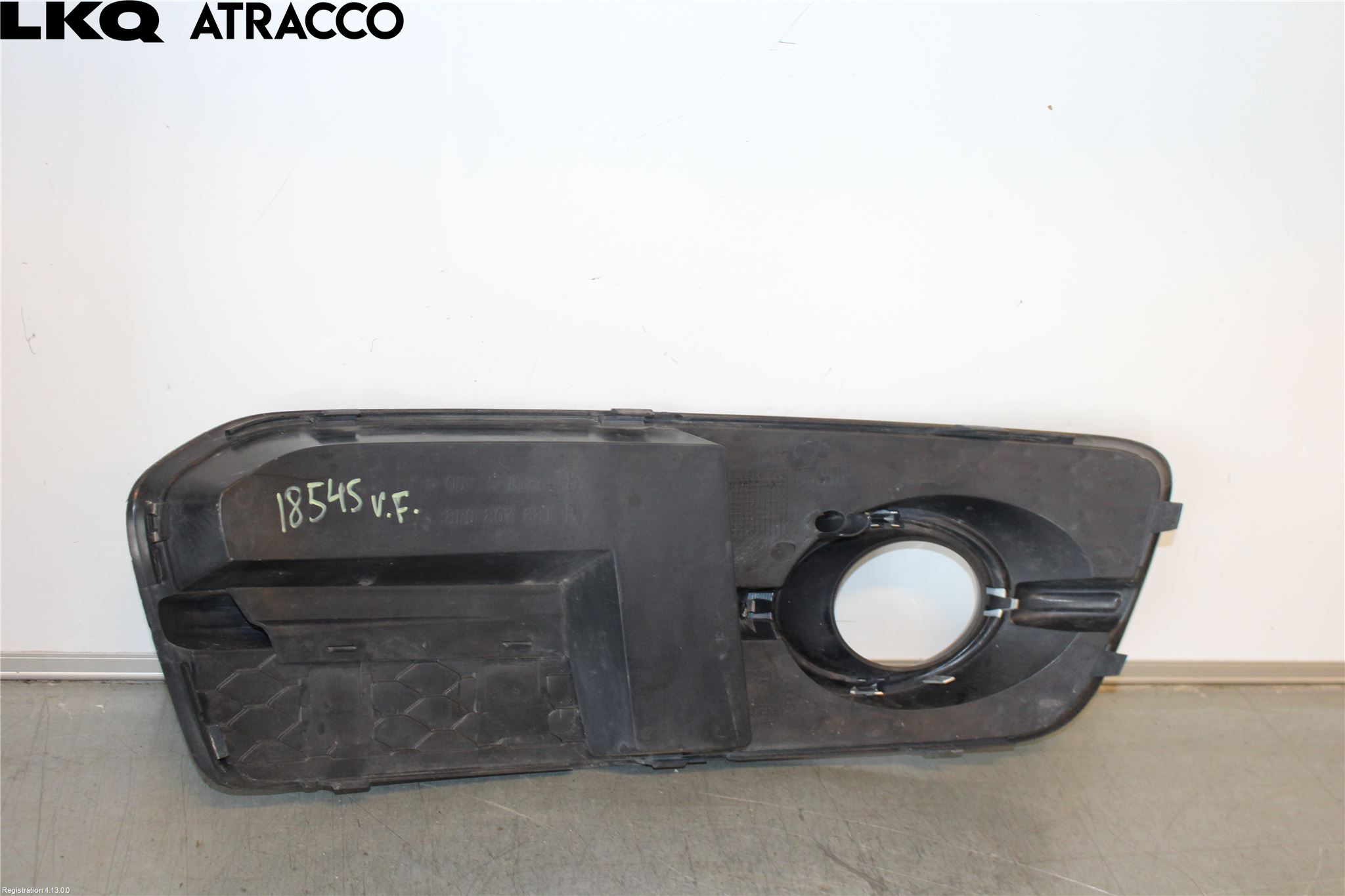 Audi Q5 09-16 Dimljussarg Fram