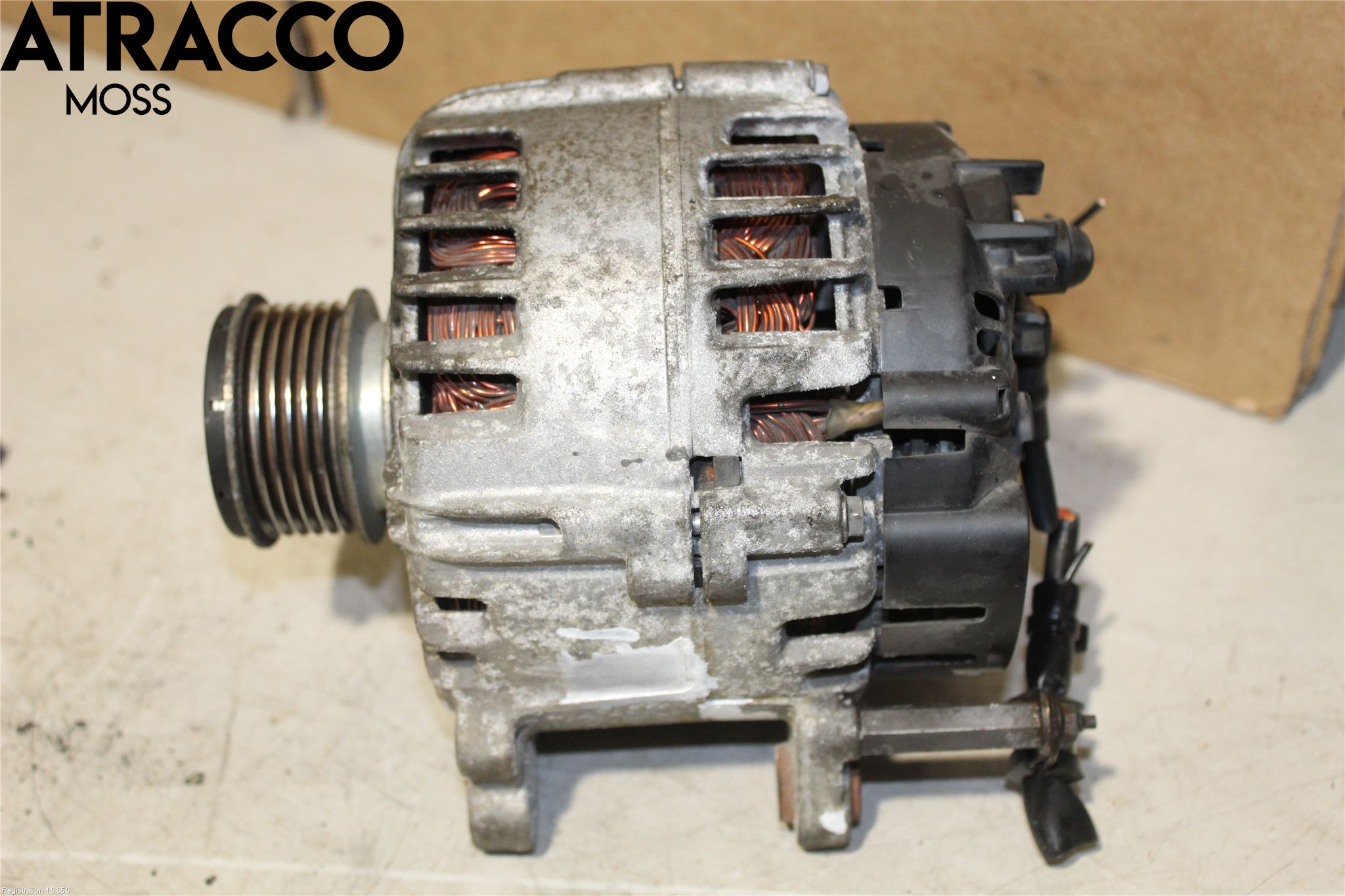 Volkswagen VW GOLF VI 09-13 Generator