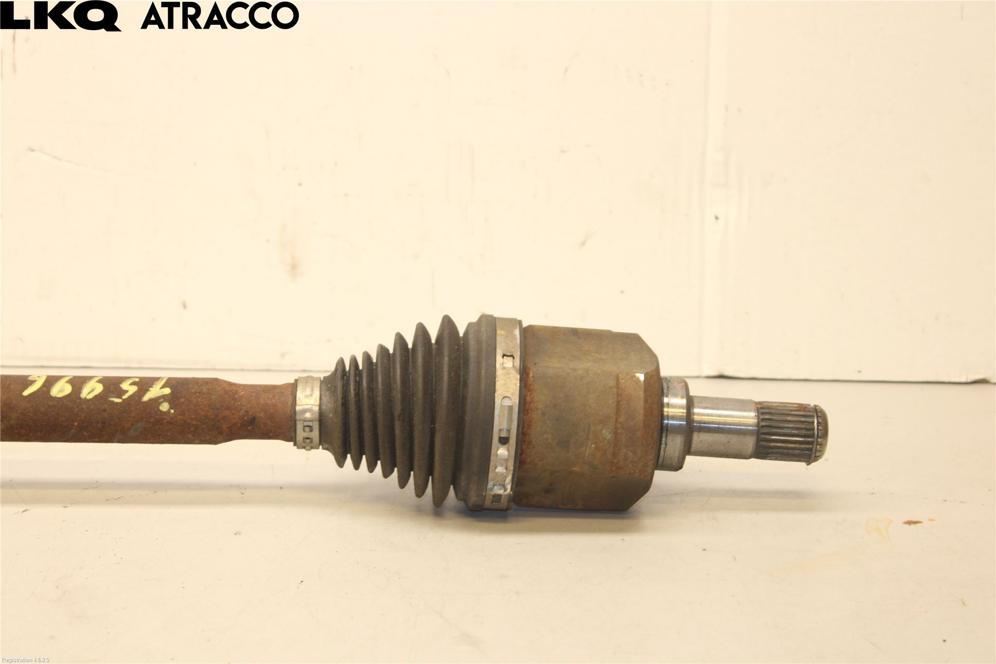 Kia STONIC 18->> Drivaxel Fram Höger