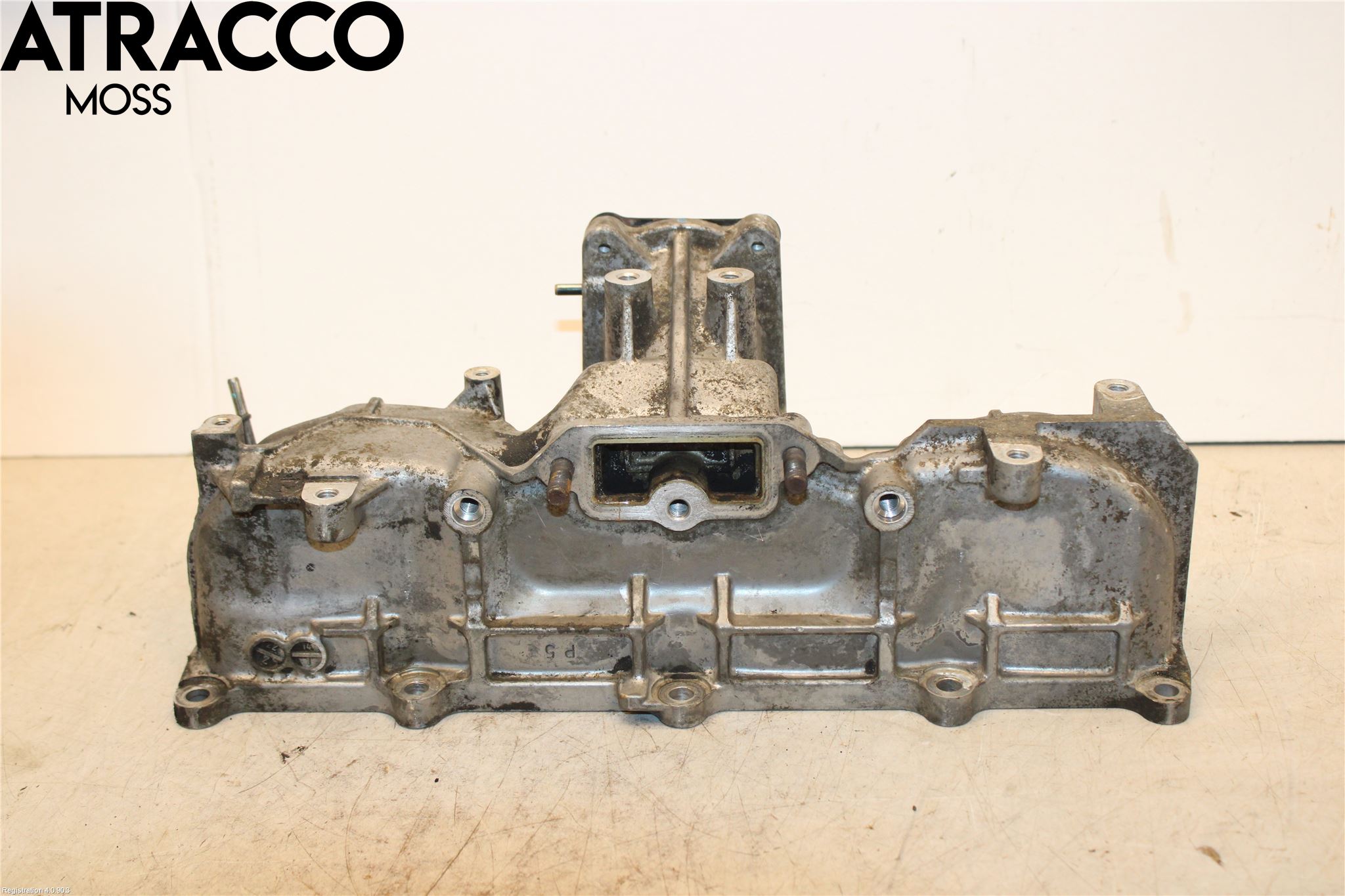 Toyota AVENSIS 09-15 Grenrör Insug