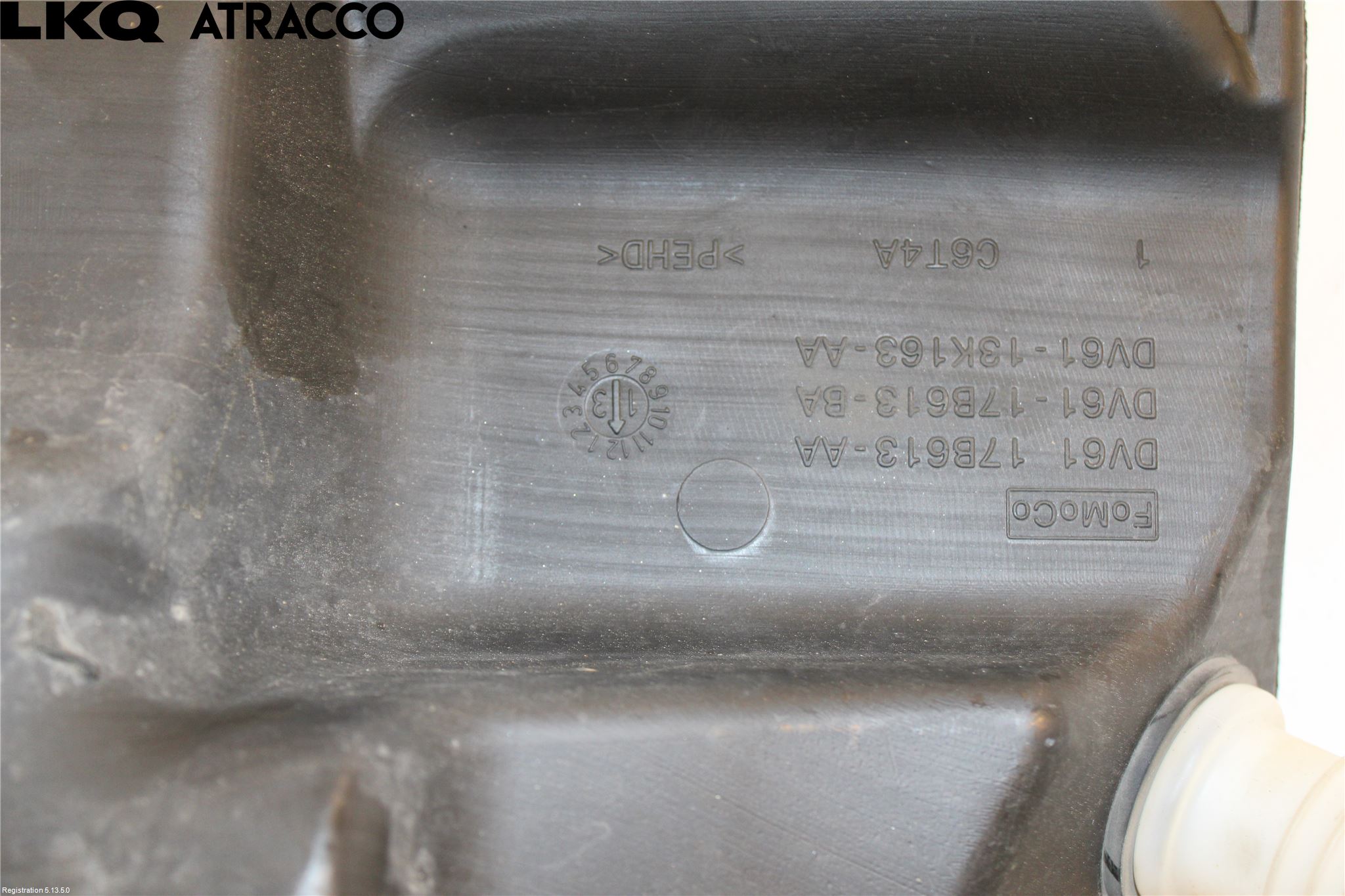 Ford TRANSIT/TOURNEO CONNECT 13-22 Spolartank Vindruta