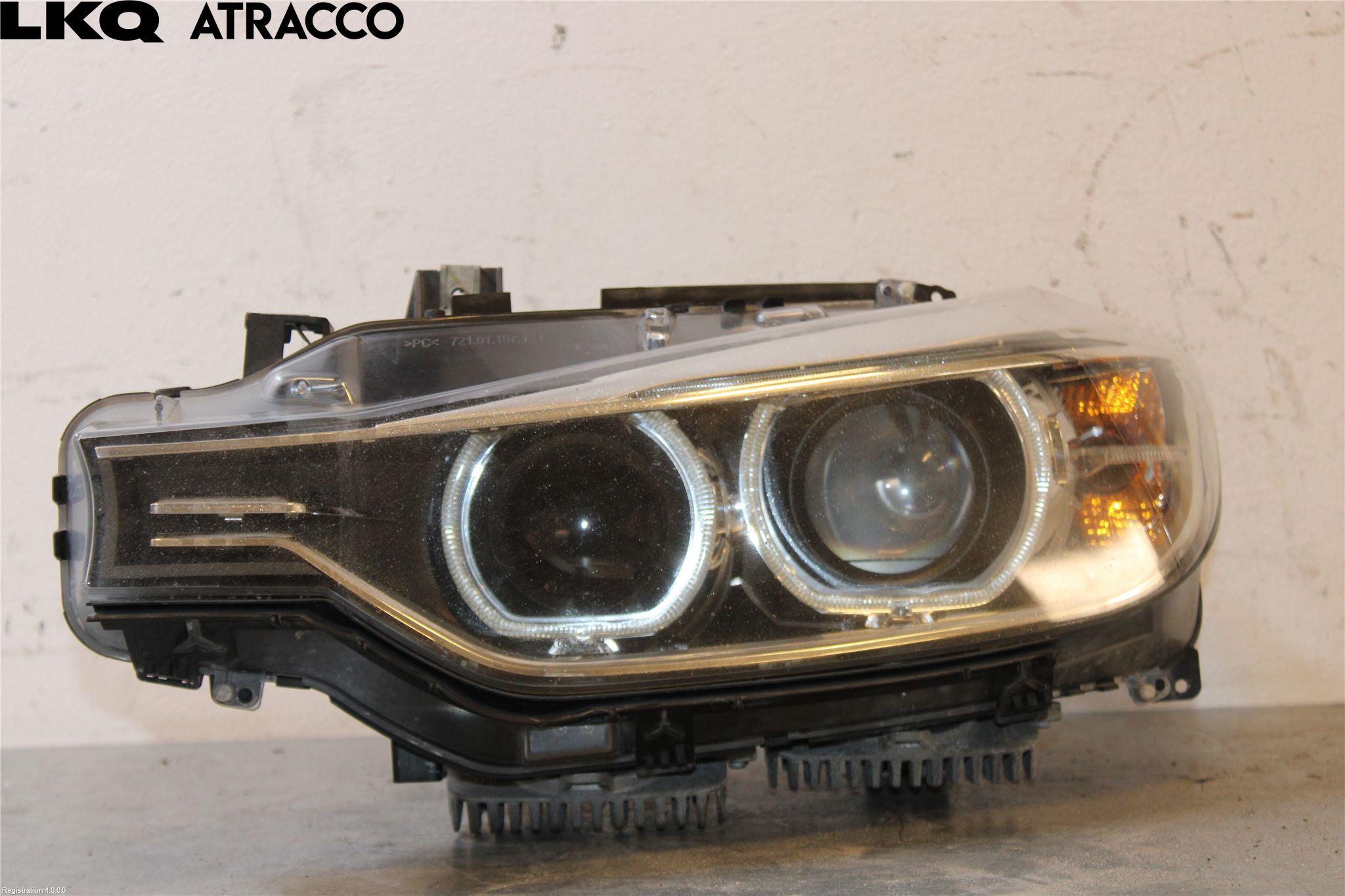 BMW 3 F30/F31/F80 12-19 Strålkastare Vänster
