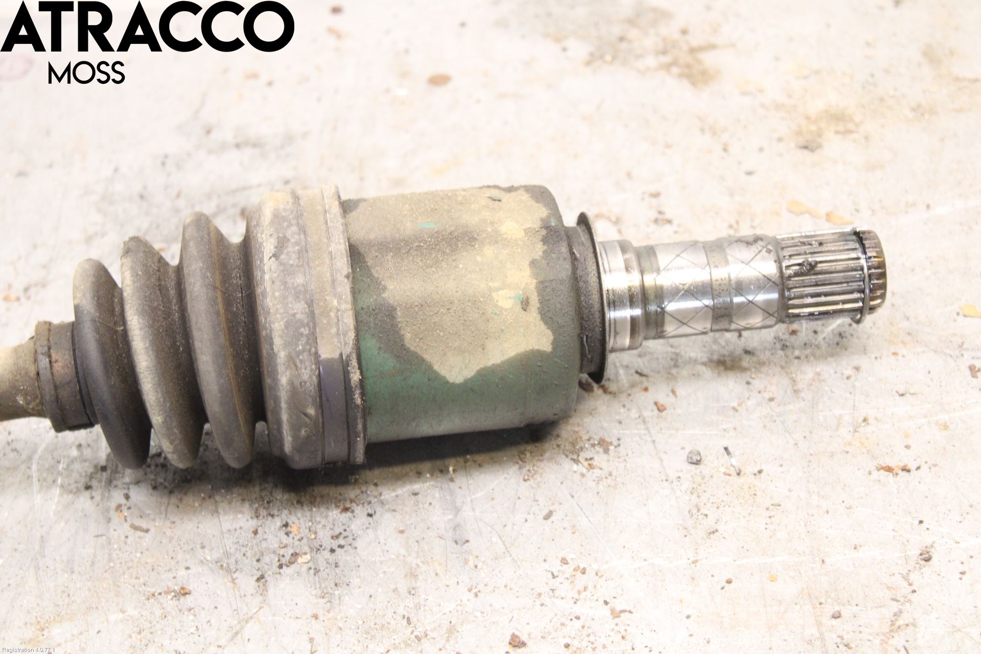 Subaru LEGACY    07-09 Drivaxel Fram Höger