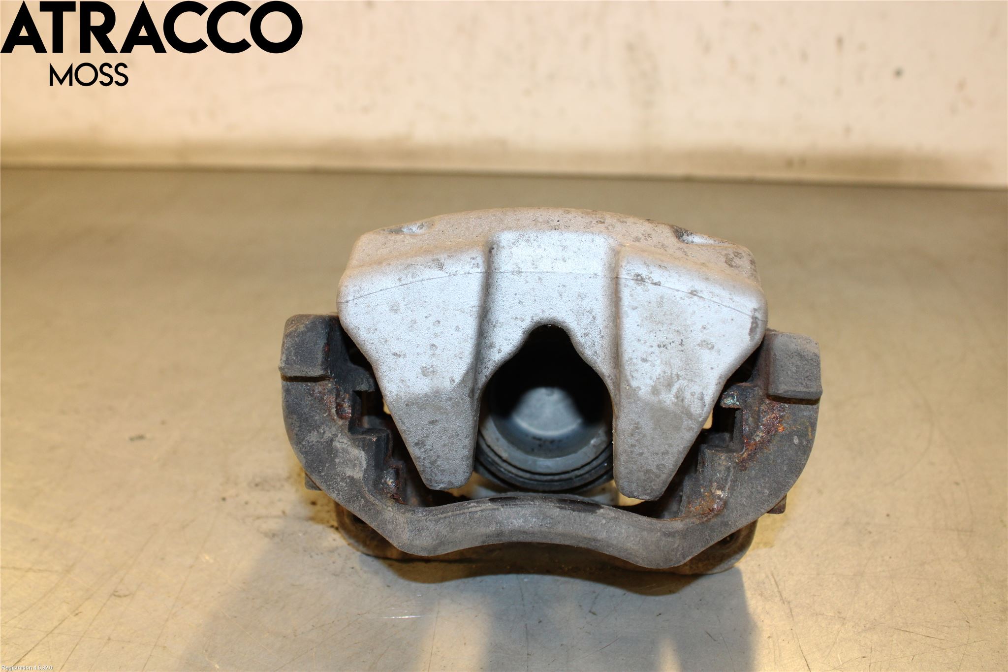 BMW 5 G30/G31/F90 17-23 Bromsok Fram Vänster