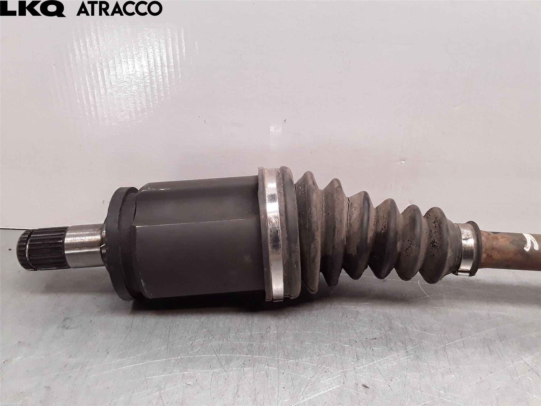 Toyota AURIS 10-12 Drivaxel Fram Vänster